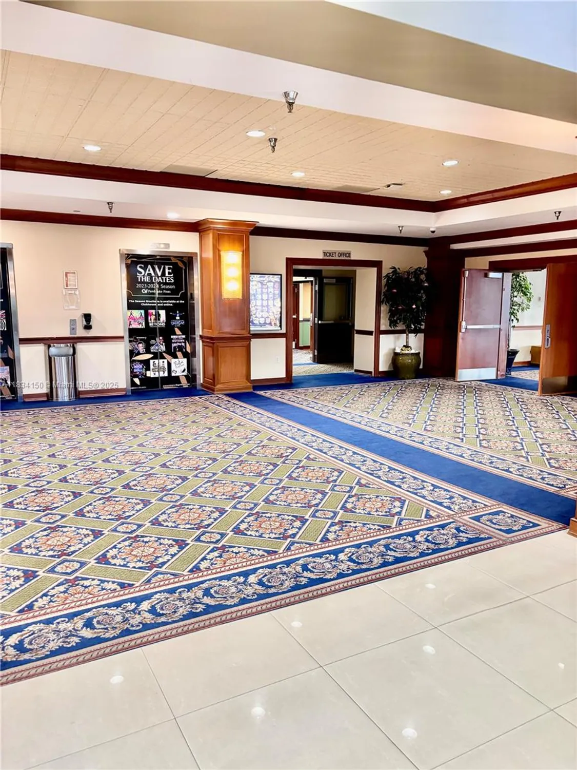 Property Slideshow image 5 of 23 | 1301 sw 134th way apt 307b, Pembroke Pines, FL, 33027