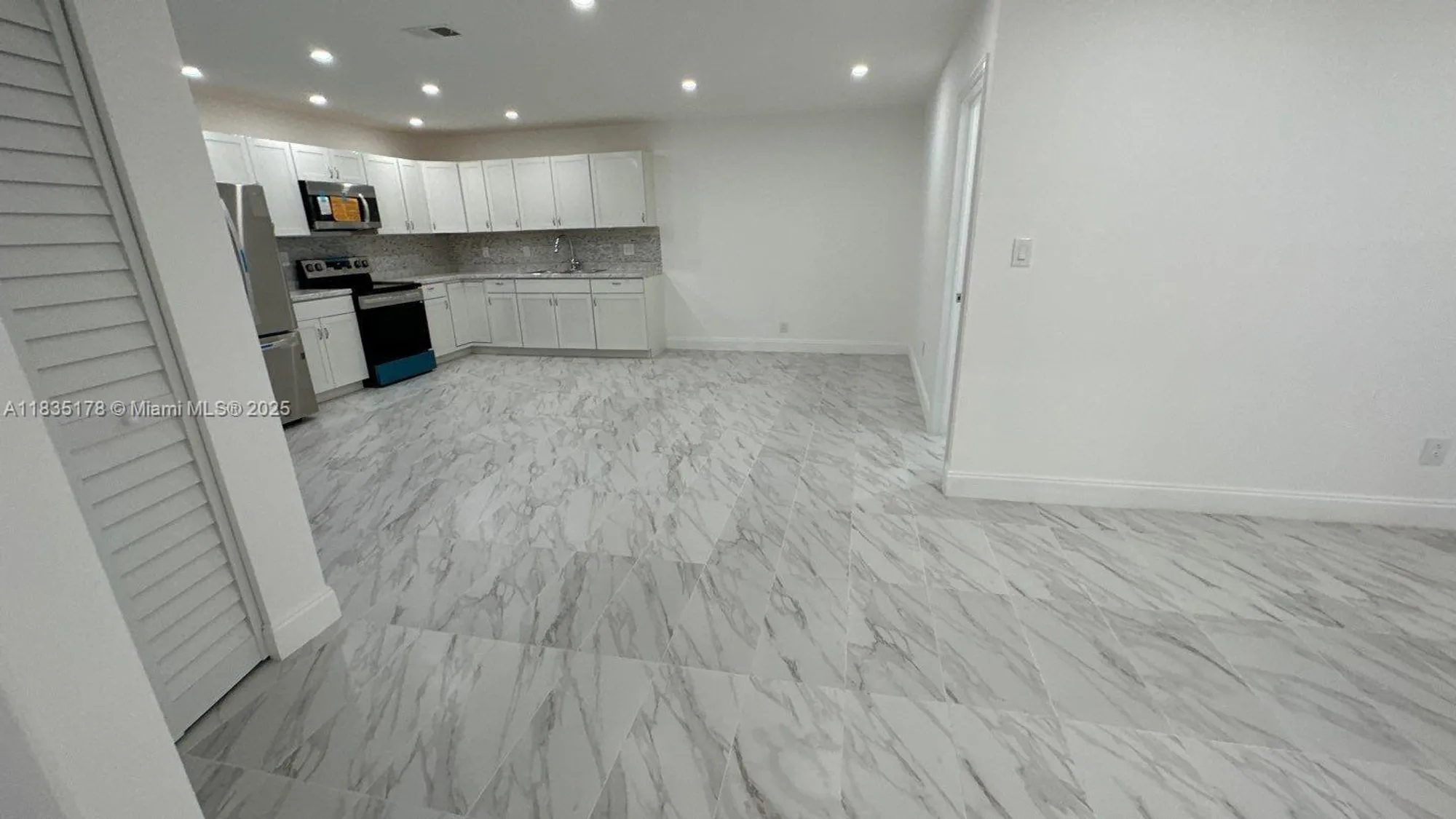 Property Slideshow image 16 of 23 | 2251 nw 48th ter apt 214, Lauderhill, FL, 33313