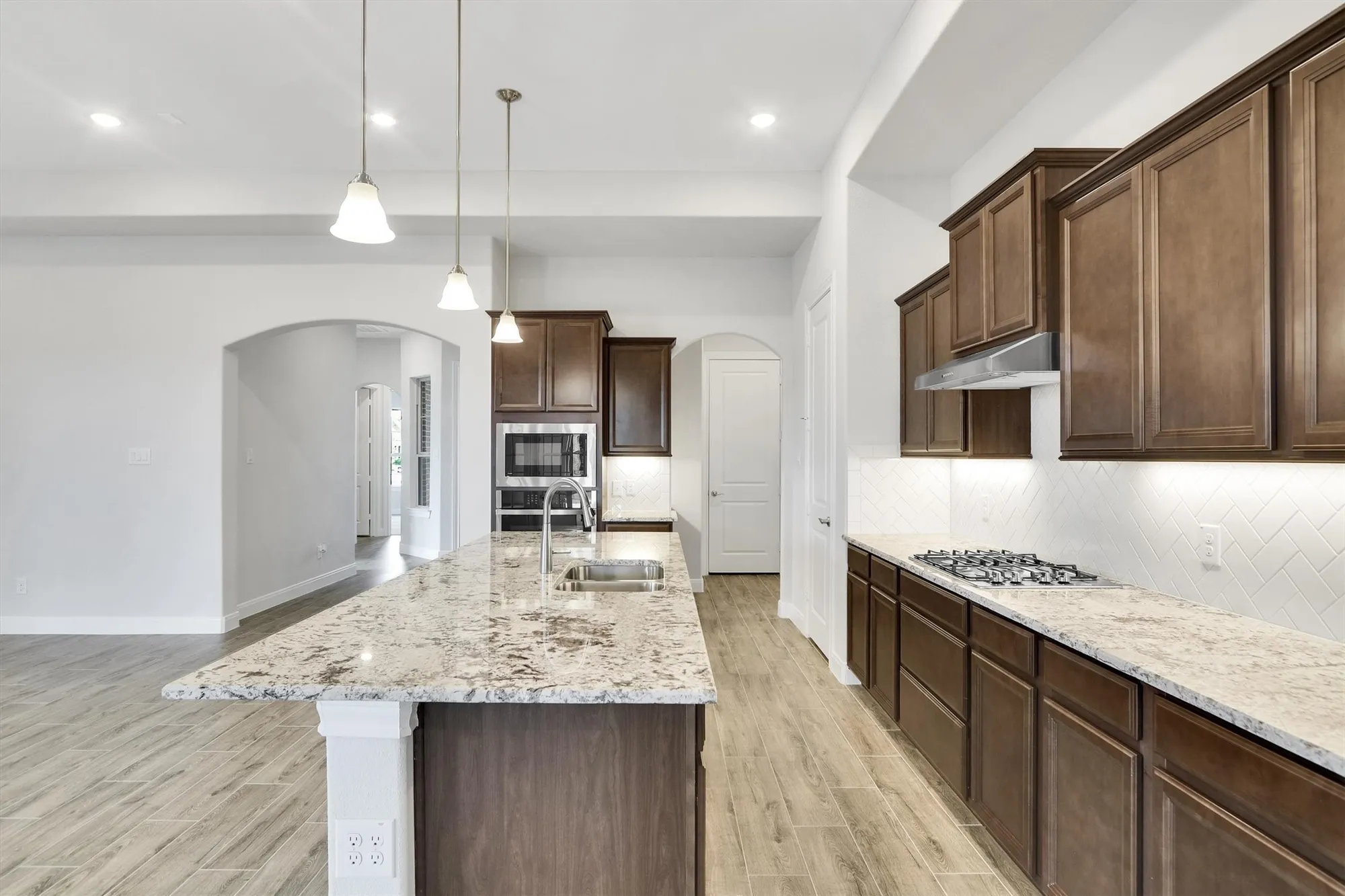 Property Slideshow image 6 of 24 | 5714 caracara st, Manvel, TX, 77578