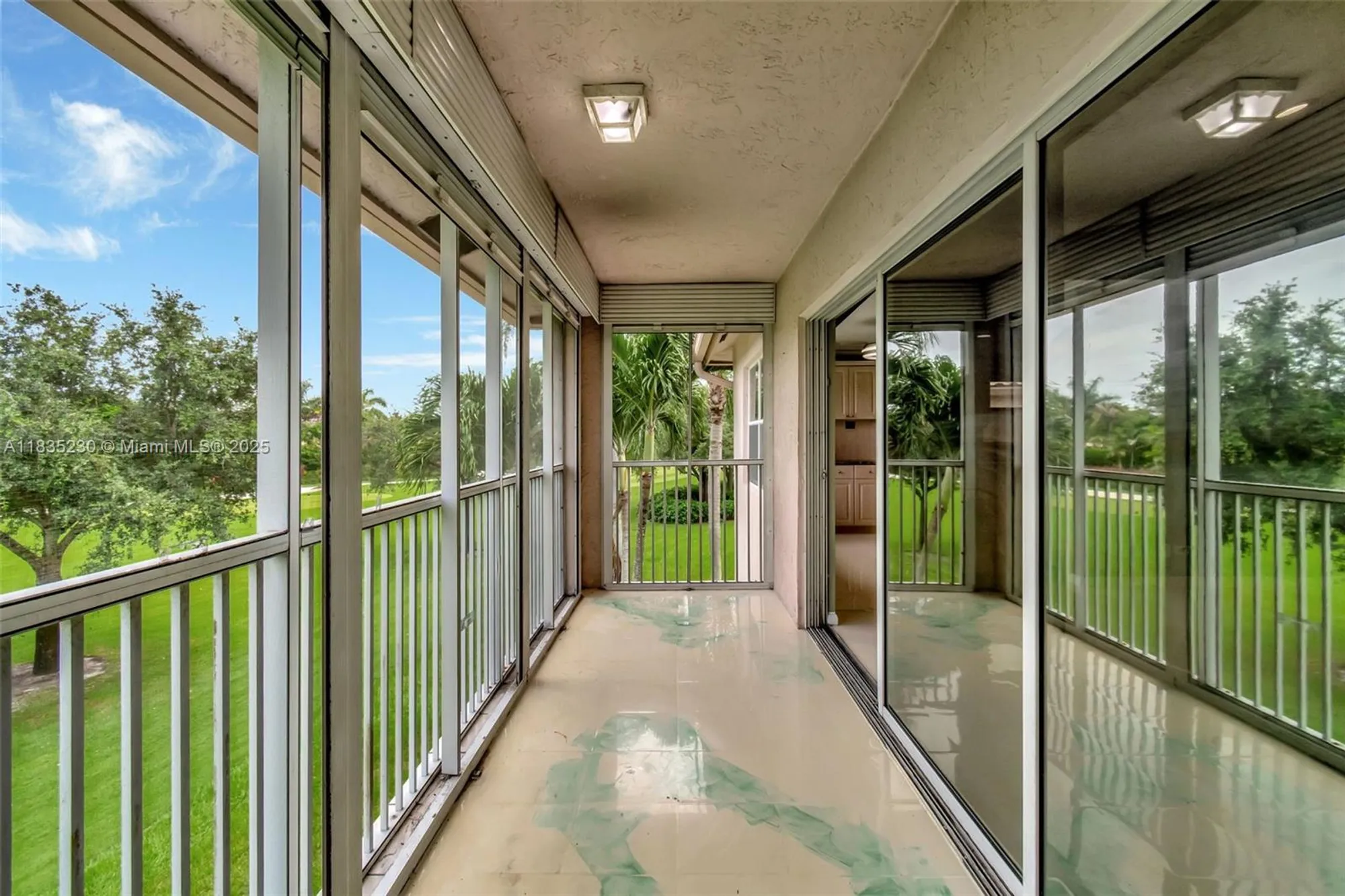 Property Slideshow image 38 of 82 | 8018 aberdeen dr 202, Boynton Beach, FL, 33472