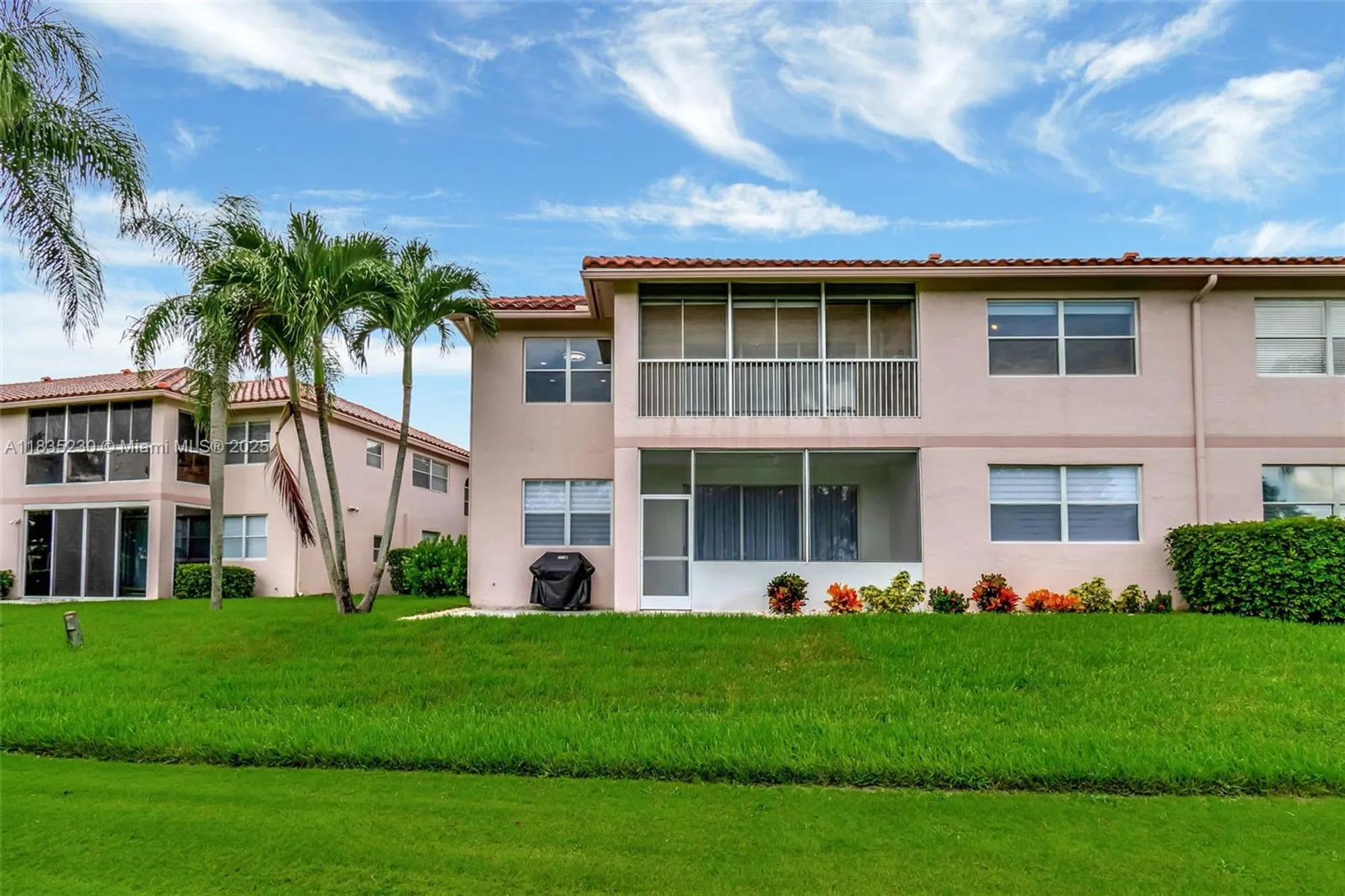 Property Slideshow image 41 of 82 | 8018 aberdeen dr 202, Boynton Beach, FL, 33472