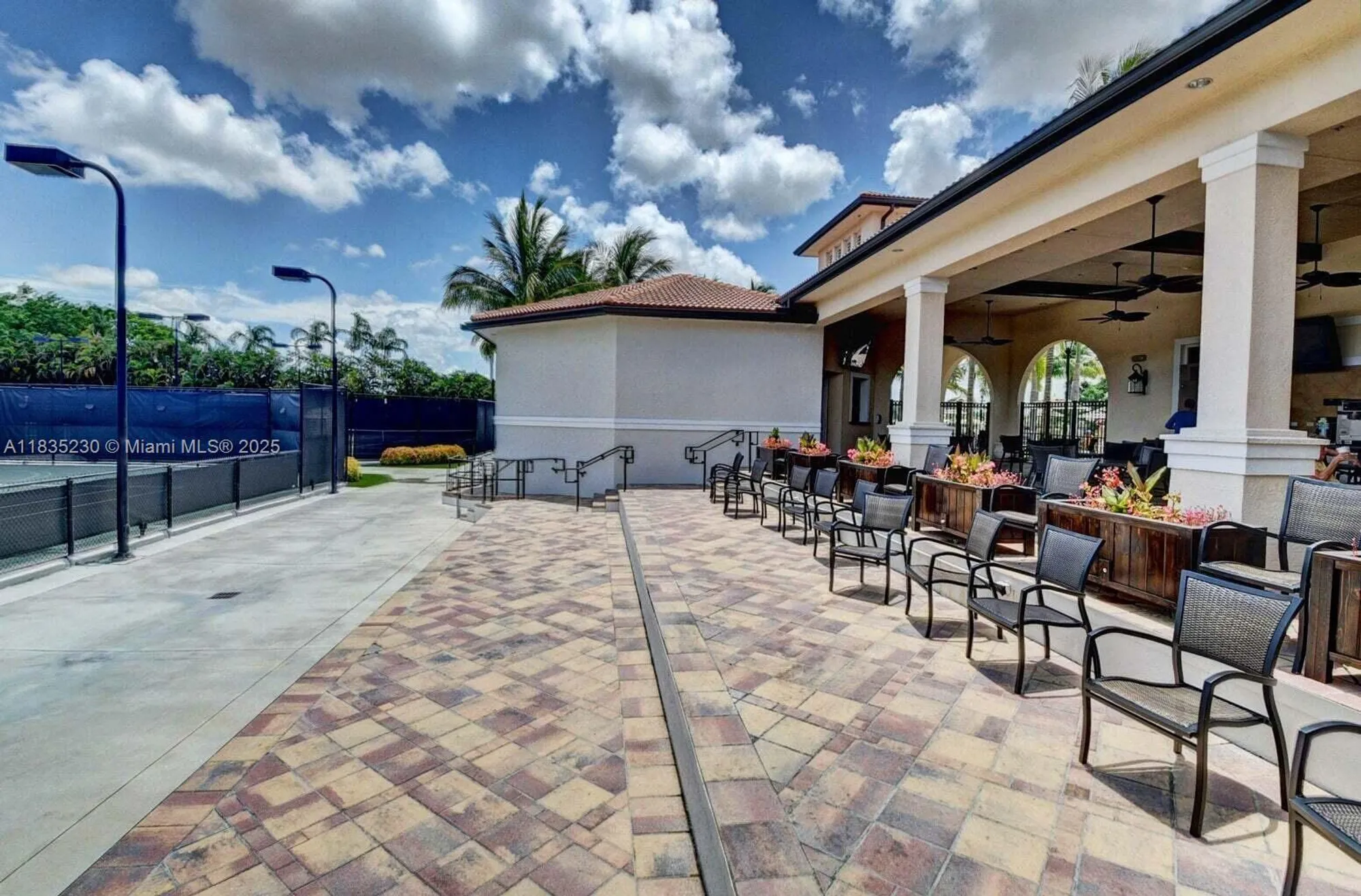 Property Slideshow image 63 of 82 | 8018 aberdeen dr 202, Boynton Beach, FL, 33472