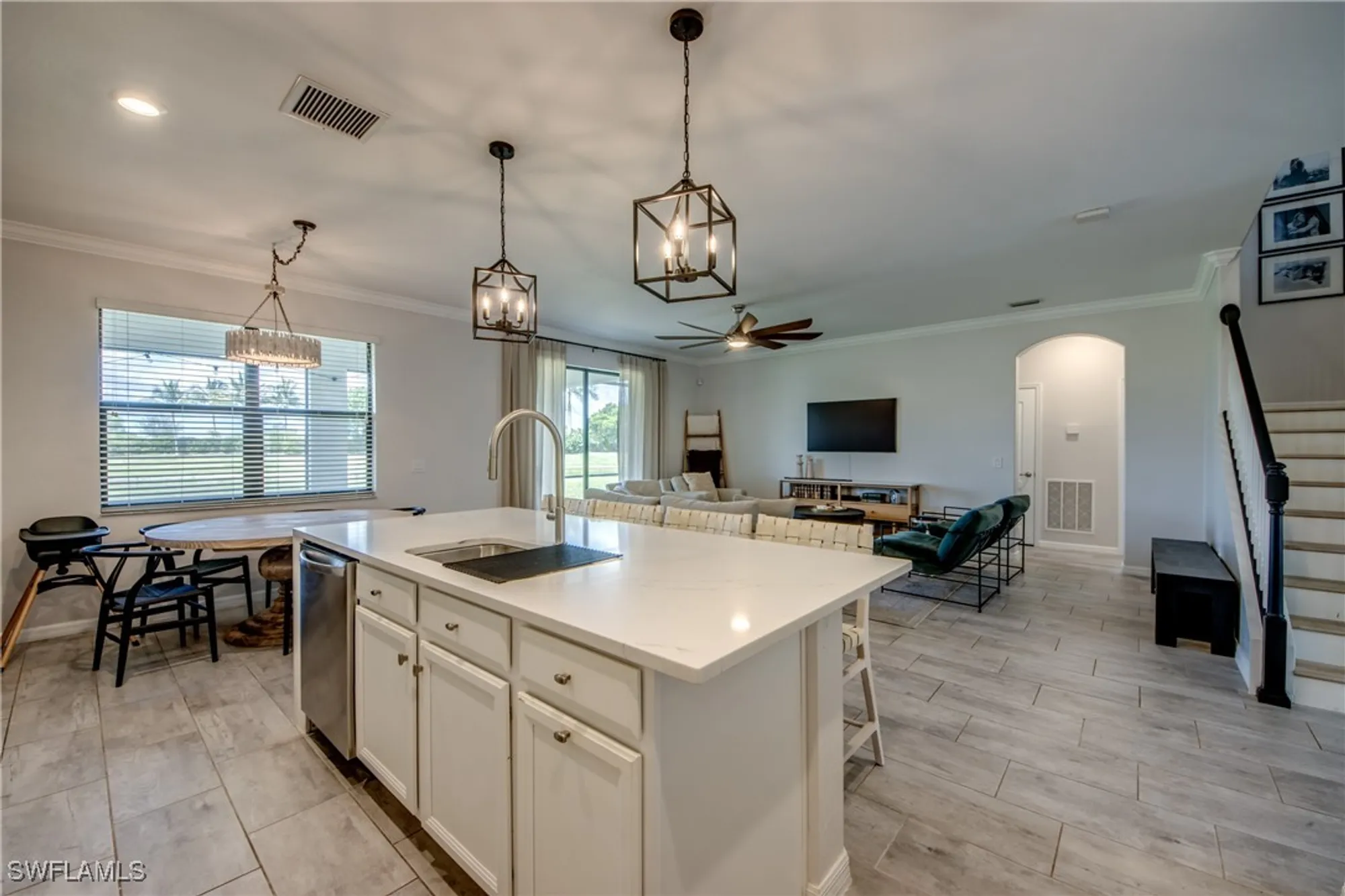 Property Slideshow image 13 of 48 | 11592 shady blossom dr, Fort Myers, FL, 33913