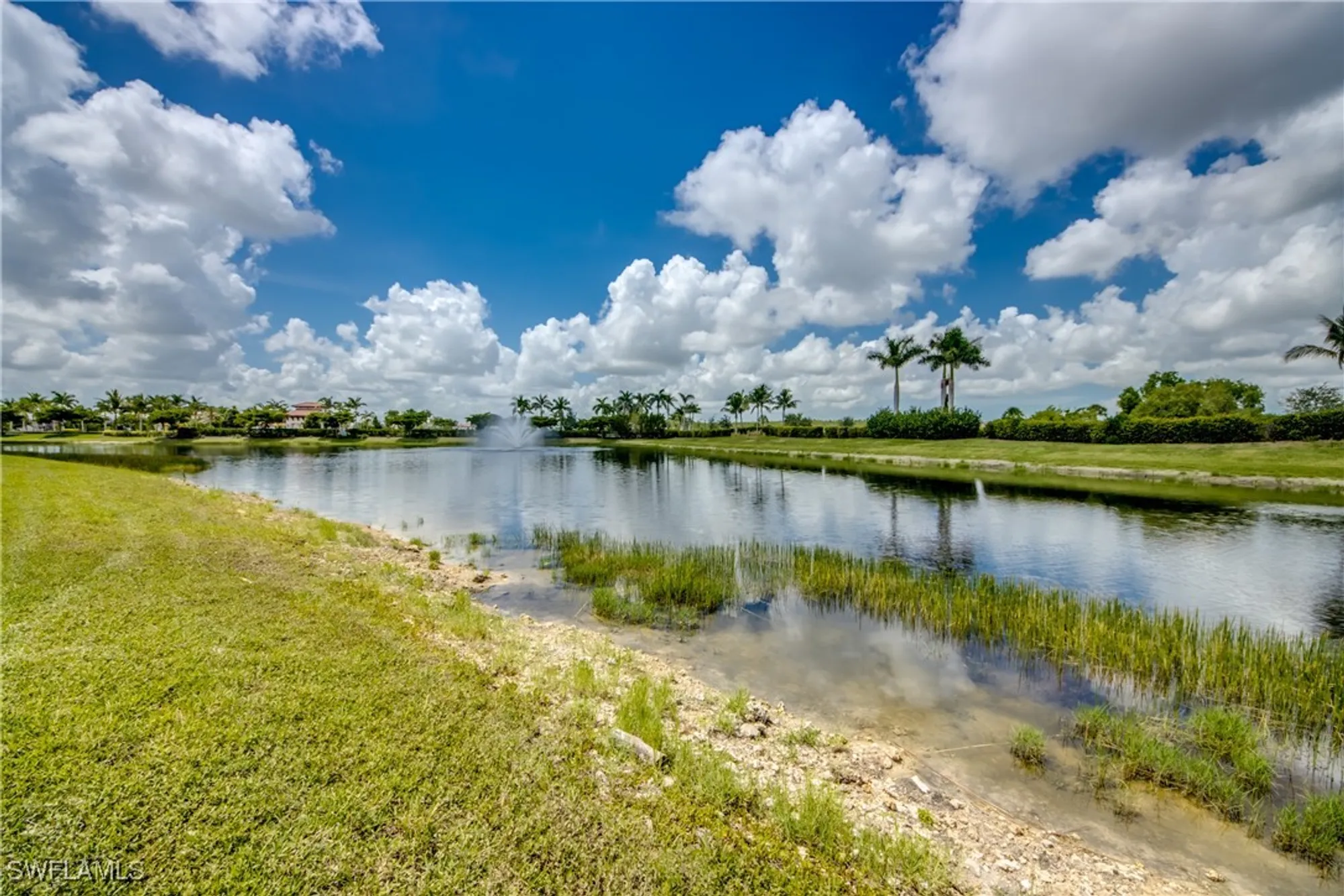 Property Slideshow image 29 of 48 | 11592 shady blossom dr, Fort Myers, FL, 33913