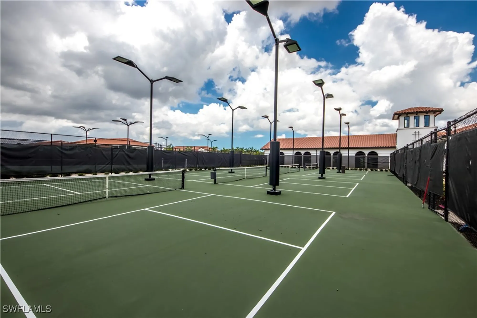 Property Slideshow image 38 of 48 | 11592 shady blossom dr, Fort Myers, FL, 33913