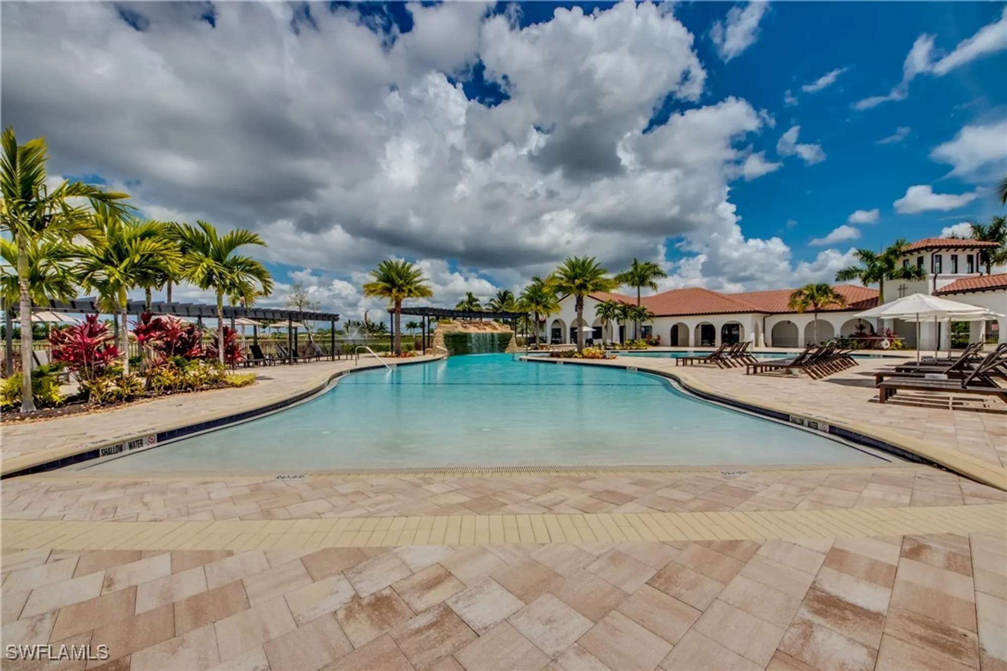 Property Slideshow image 32 of 48 | 11592 shady blossom dr, Fort Myers, FL, 33913