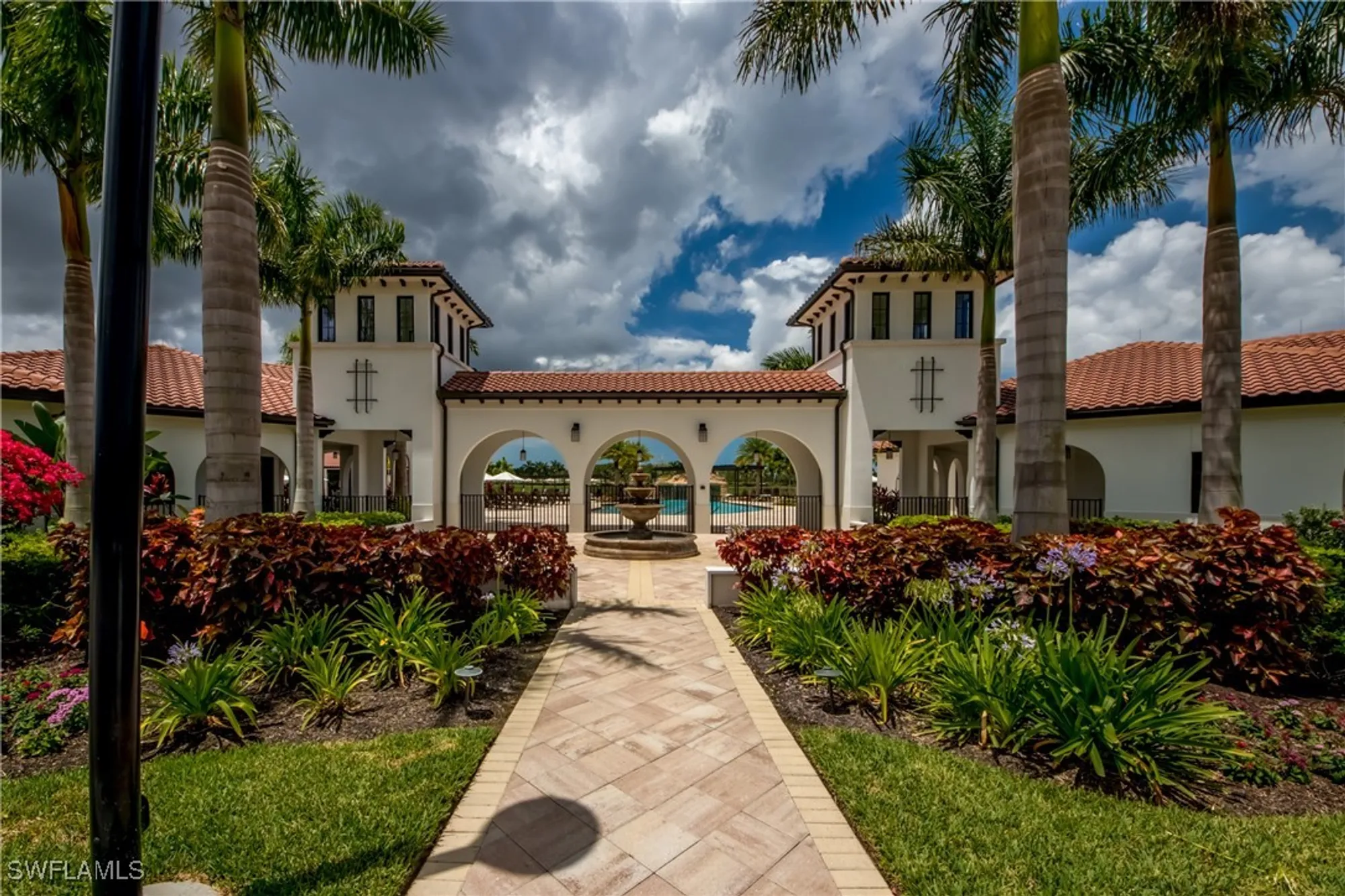 Property Slideshow image 44 of 48 | 11592 shady blossom dr, Fort Myers, FL, 33913