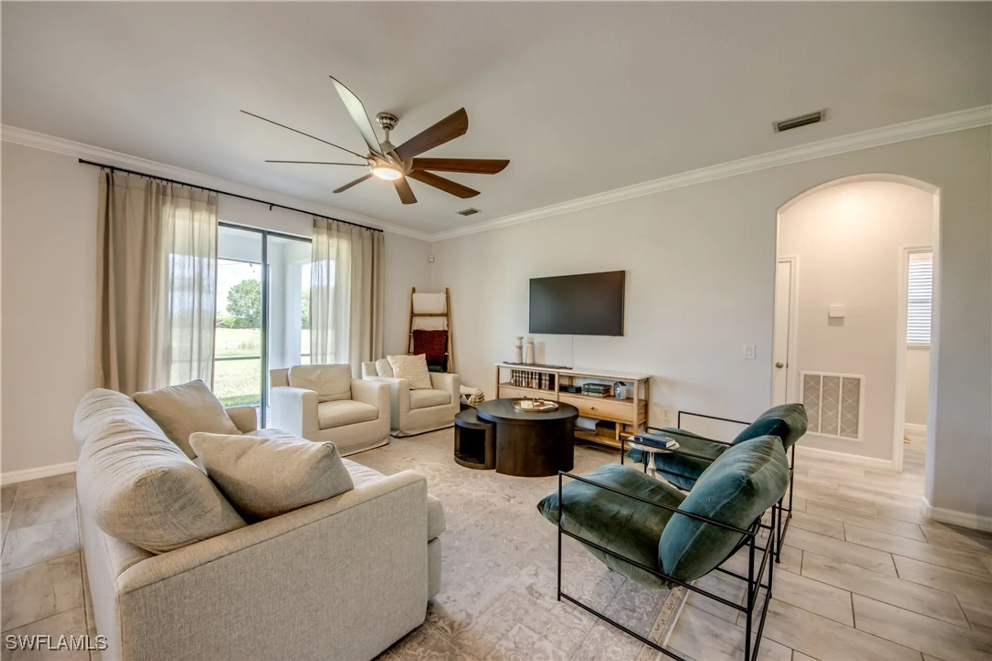 Property Slideshow image 4 of 48 | 11592 shady blossom dr, Fort Myers, FL, 33913