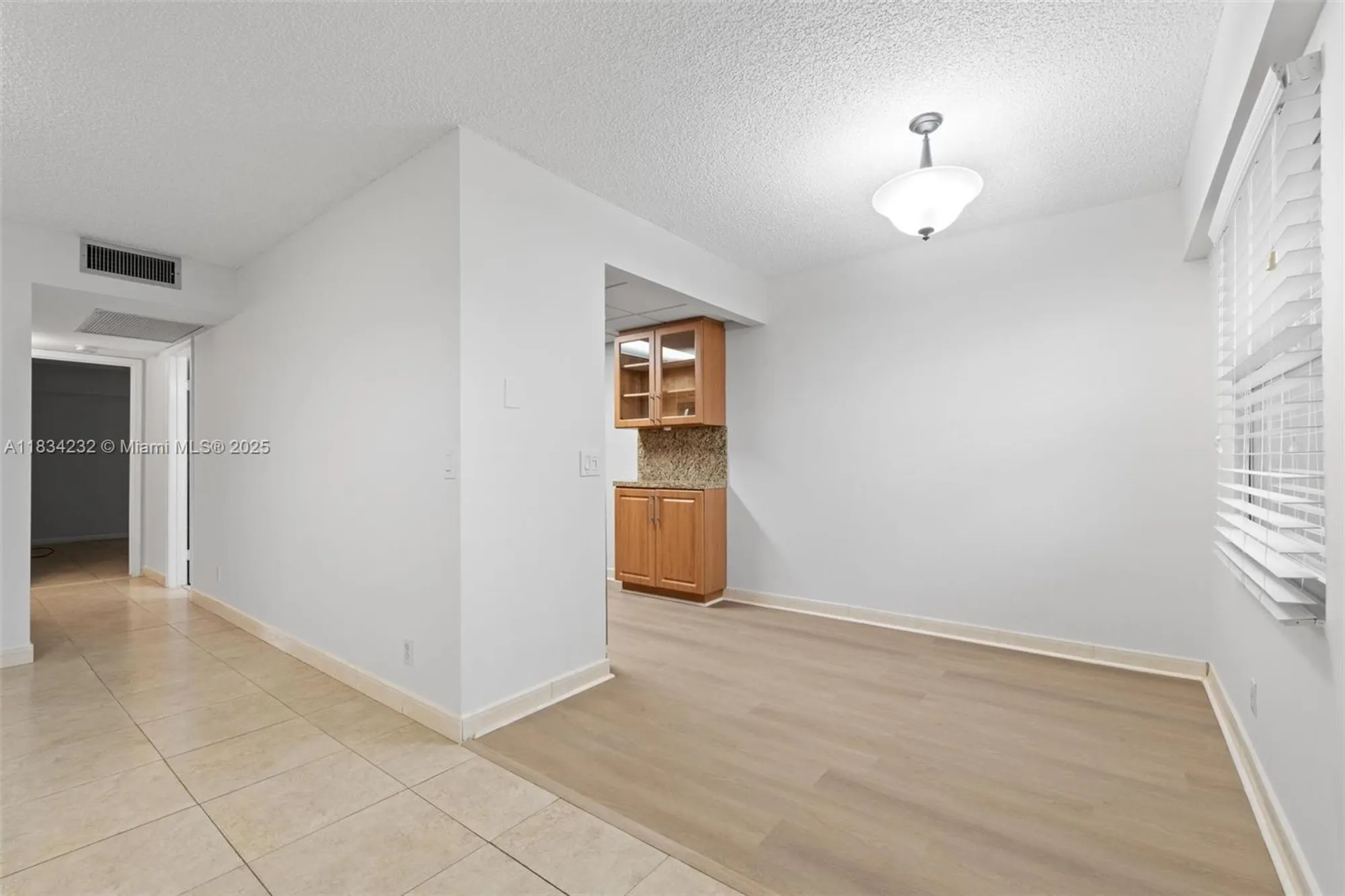 Property Slideshow image 7 of 21 | 800 sw 131st ave apt 406f, Pembroke Pines, FL, 33027