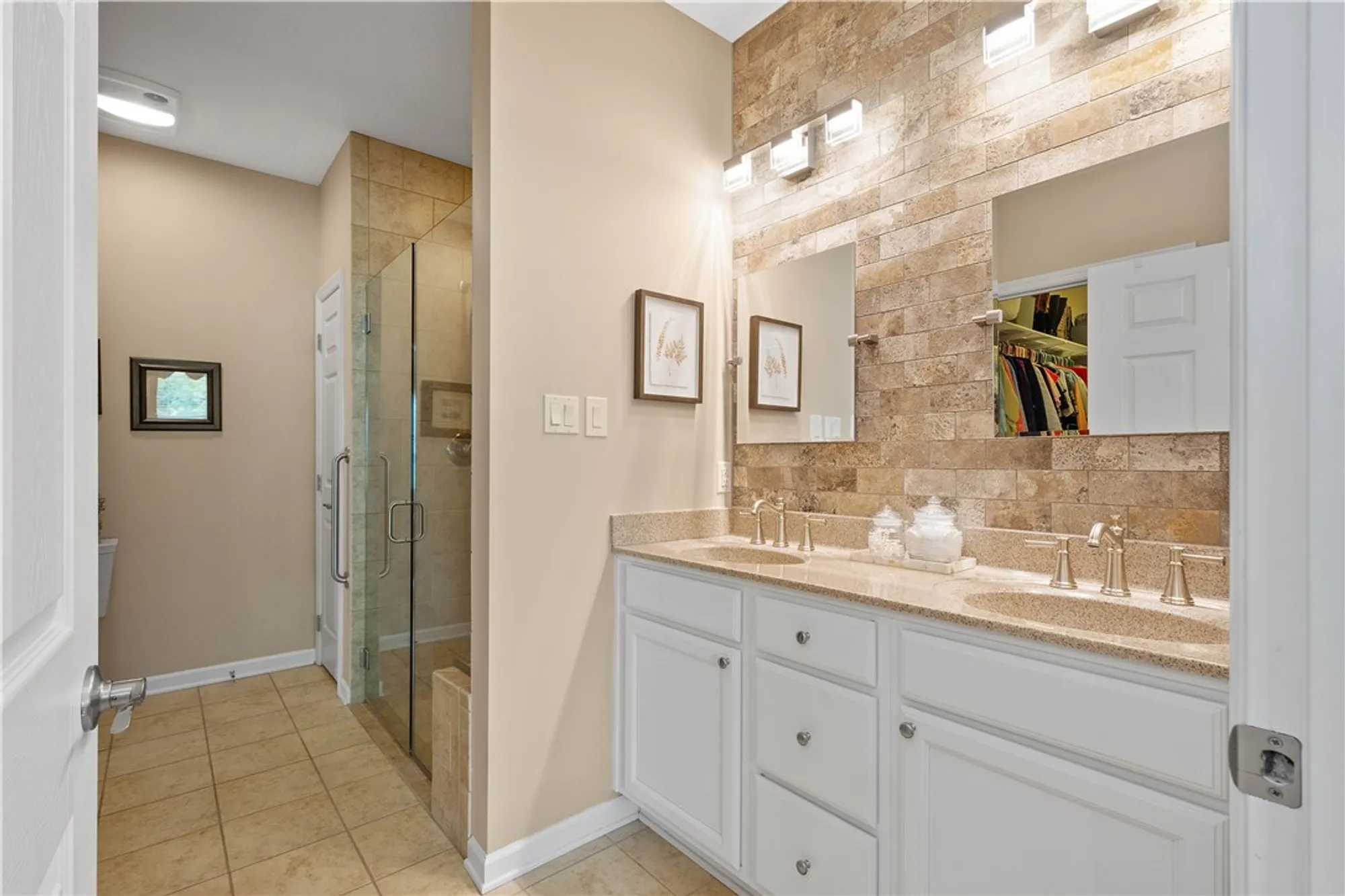 Property Slideshow image 19 of 39 | 140 washington way, Pittsburgh, PA, 15237