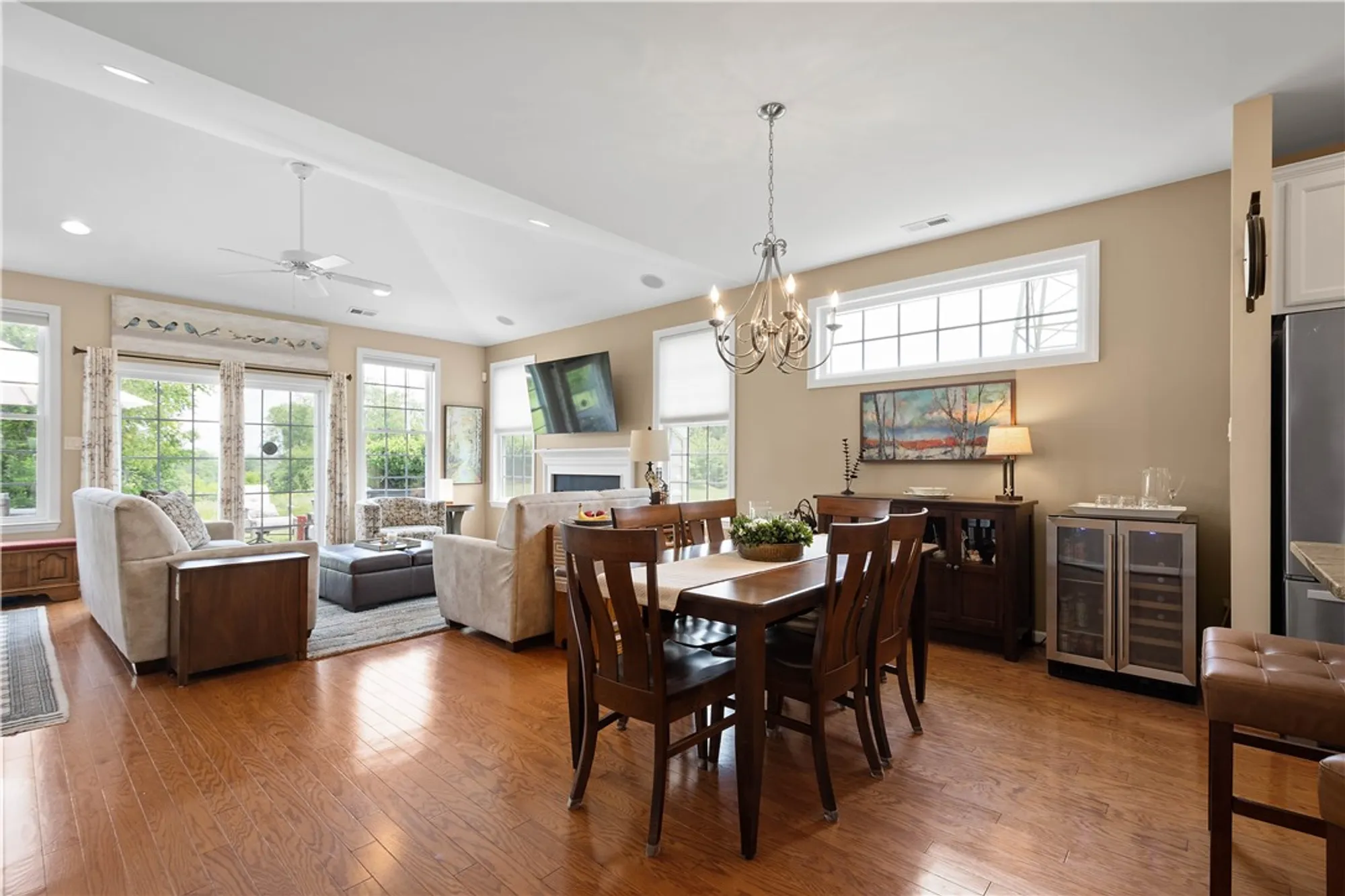 Property Slideshow image 10 of 39 | 140 washington way, Pittsburgh, PA, 15237