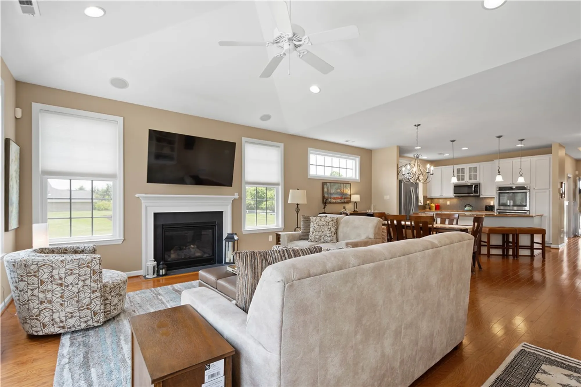 Property Slideshow image 13 of 39 | 140 washington way, Pittsburgh, PA, 15237