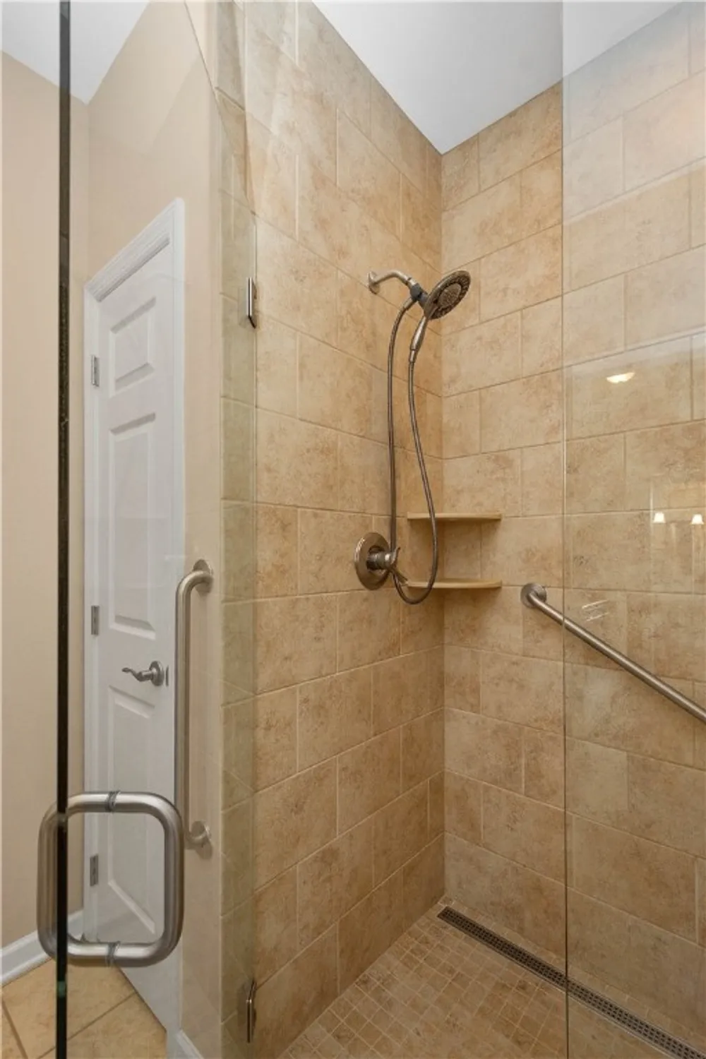 Property Slideshow image 22 of 39 | 140 washington way, Pittsburgh, PA, 15237