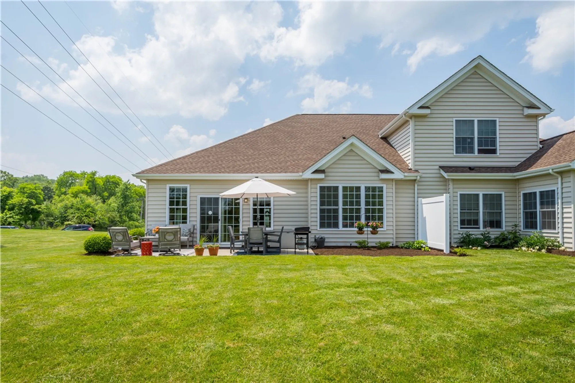 Property Slideshow image 33 of 39 | 140 washington way, Pittsburgh, PA, 15237