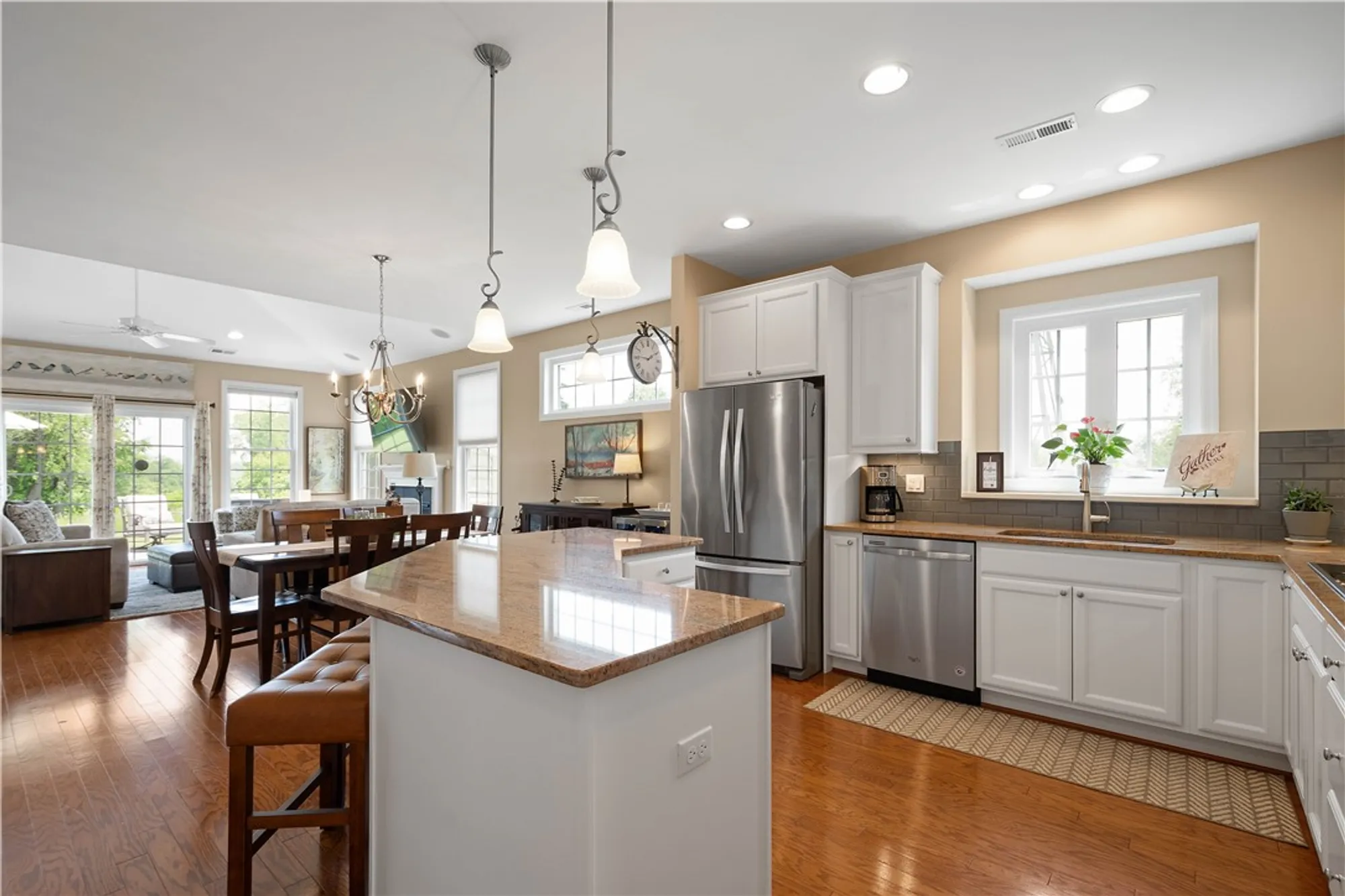 Property Slideshow image 6 of 39 | 140 washington way, Pittsburgh, PA, 15237