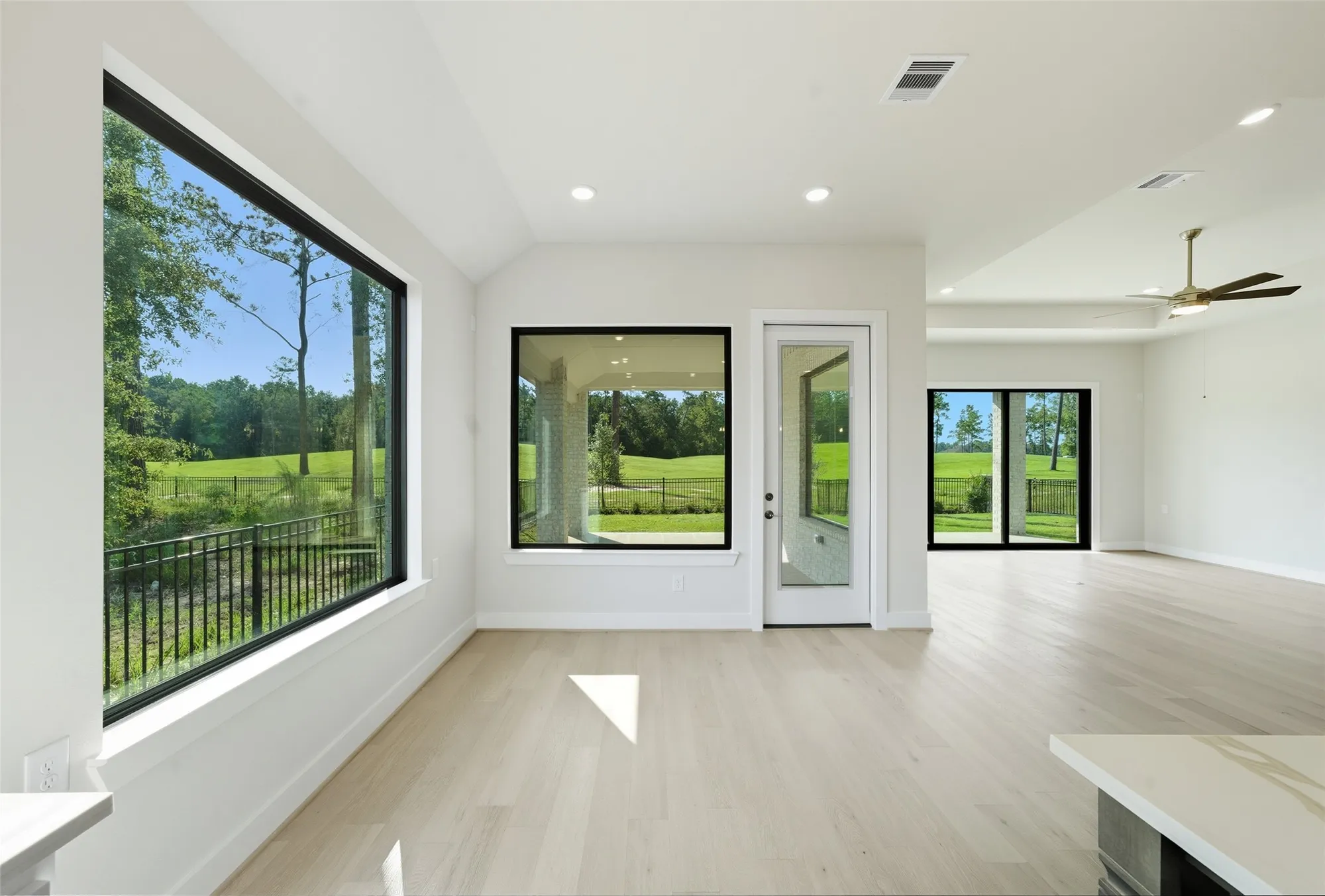 Property Slideshow image 14 of 49 | 21853 victory green way, Porter, TX, 77365