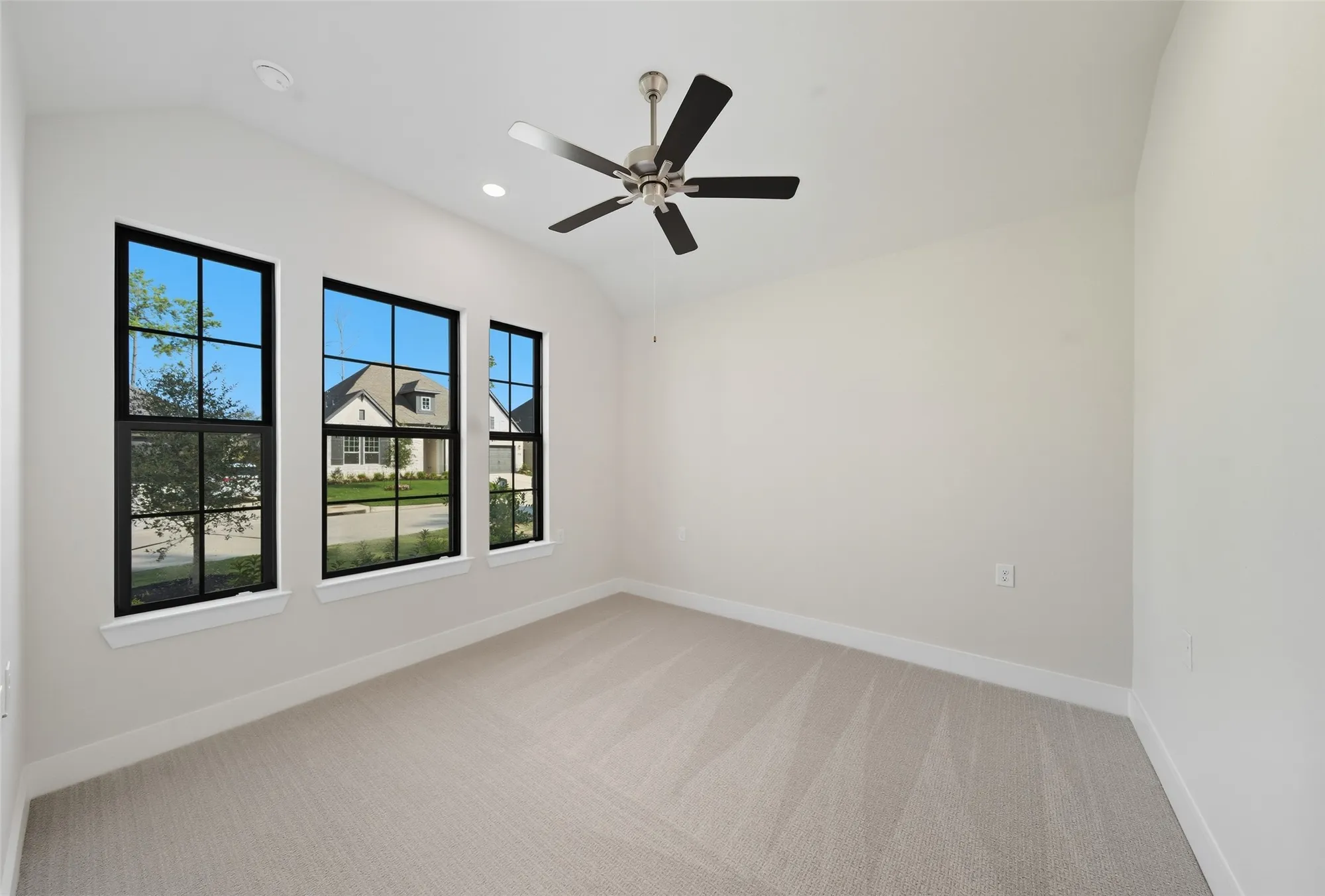 Property Slideshow image 22 of 49 | 21853 victory green way, Porter, TX, 77365