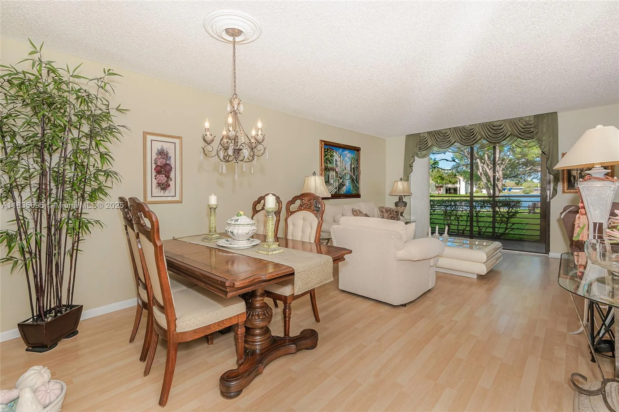 Property Slideshow image 2 of 26 | 901 colony point cir 107, Pembroke Pines, FL, 33026