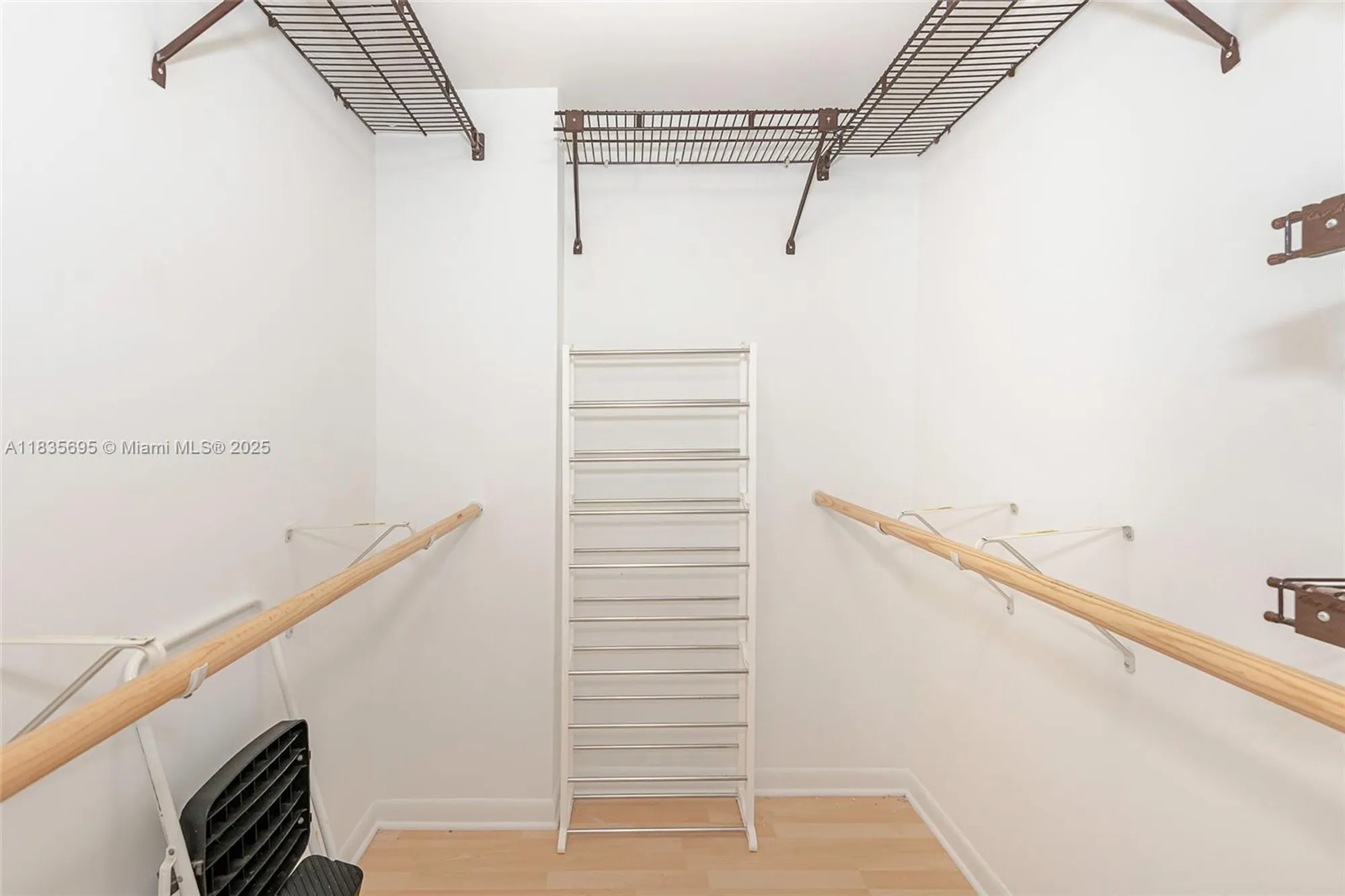 Property Slideshow image 22 of 26 | 901 colony point cir 107, Pembroke Pines, FL, 33026