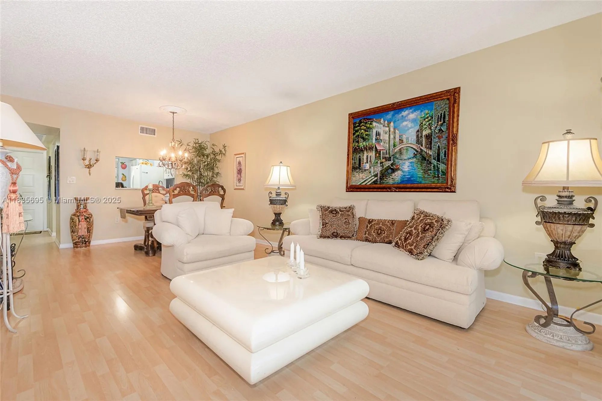 Property Slideshow image 7 of 26 | 901 colony point cir 107, Pembroke Pines, FL, 33026
