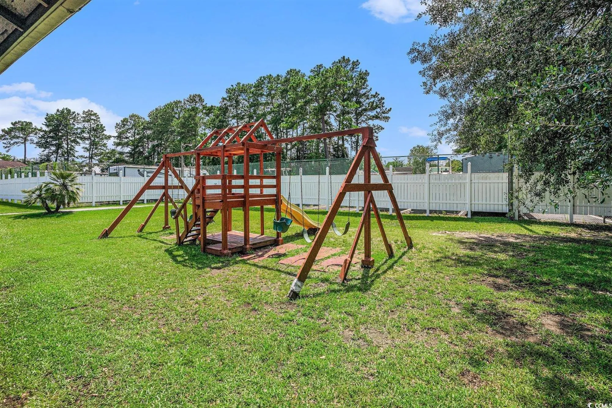 Property Slideshow image 23 of 37 | 6850 blue heron blvd unit 306, Myrtle Beach, SC, 29588