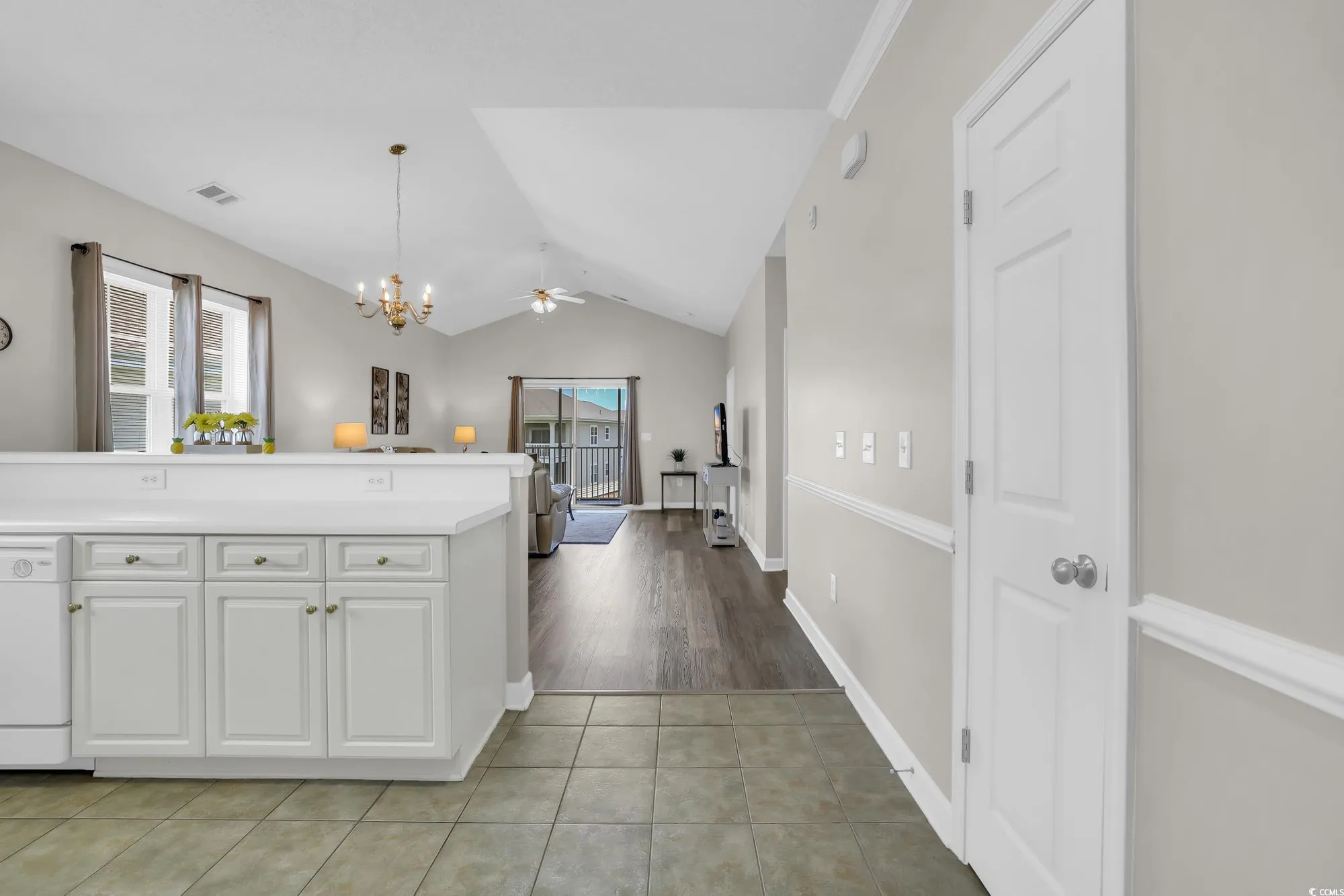 Property Slideshow image 4 of 32 | 200 castle dr 1366, Myrtle Beach, SC, 29579