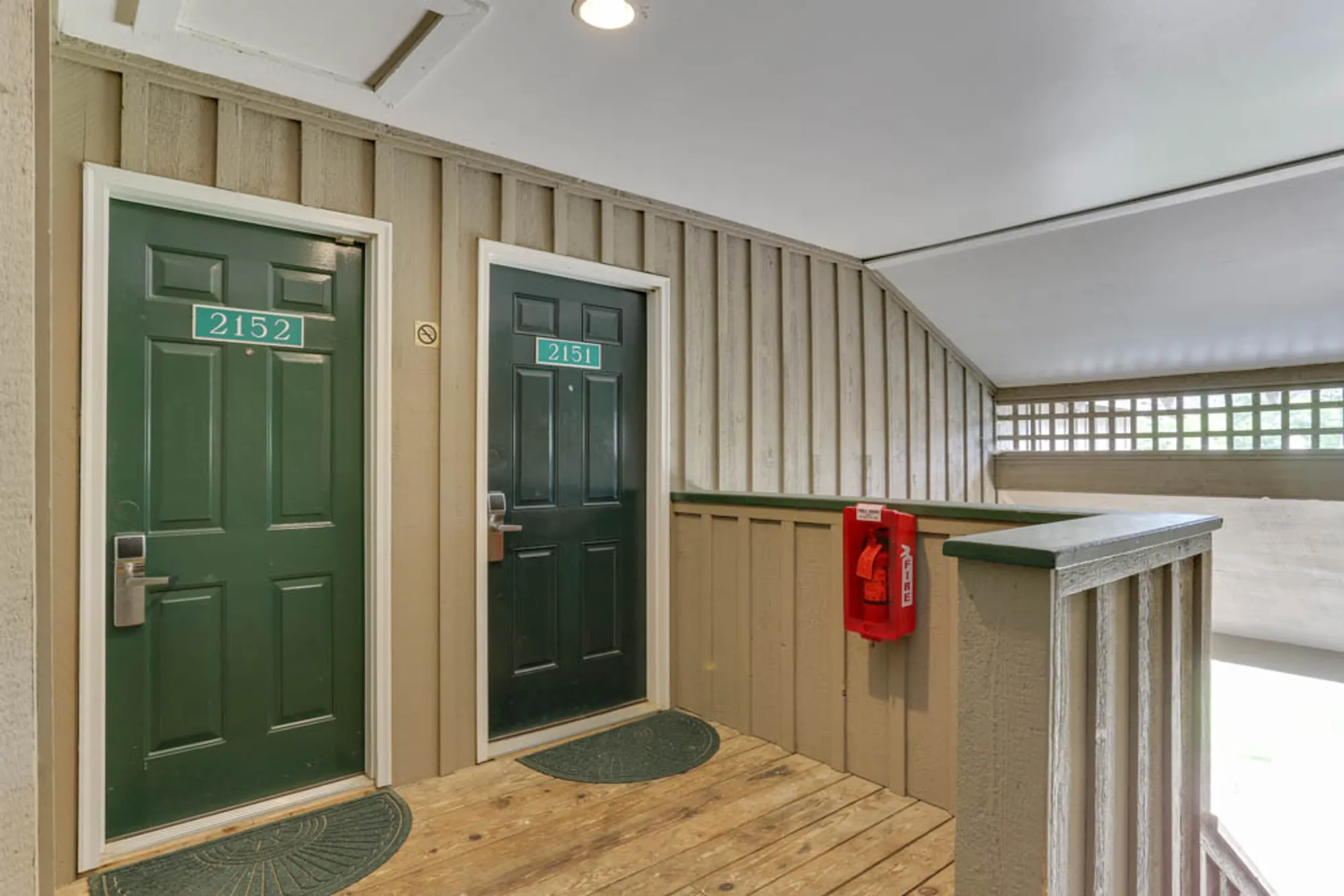 Property Slideshow image 4 of 28 | 215 padgetts ordinary, Williamsburg, VA, 23185