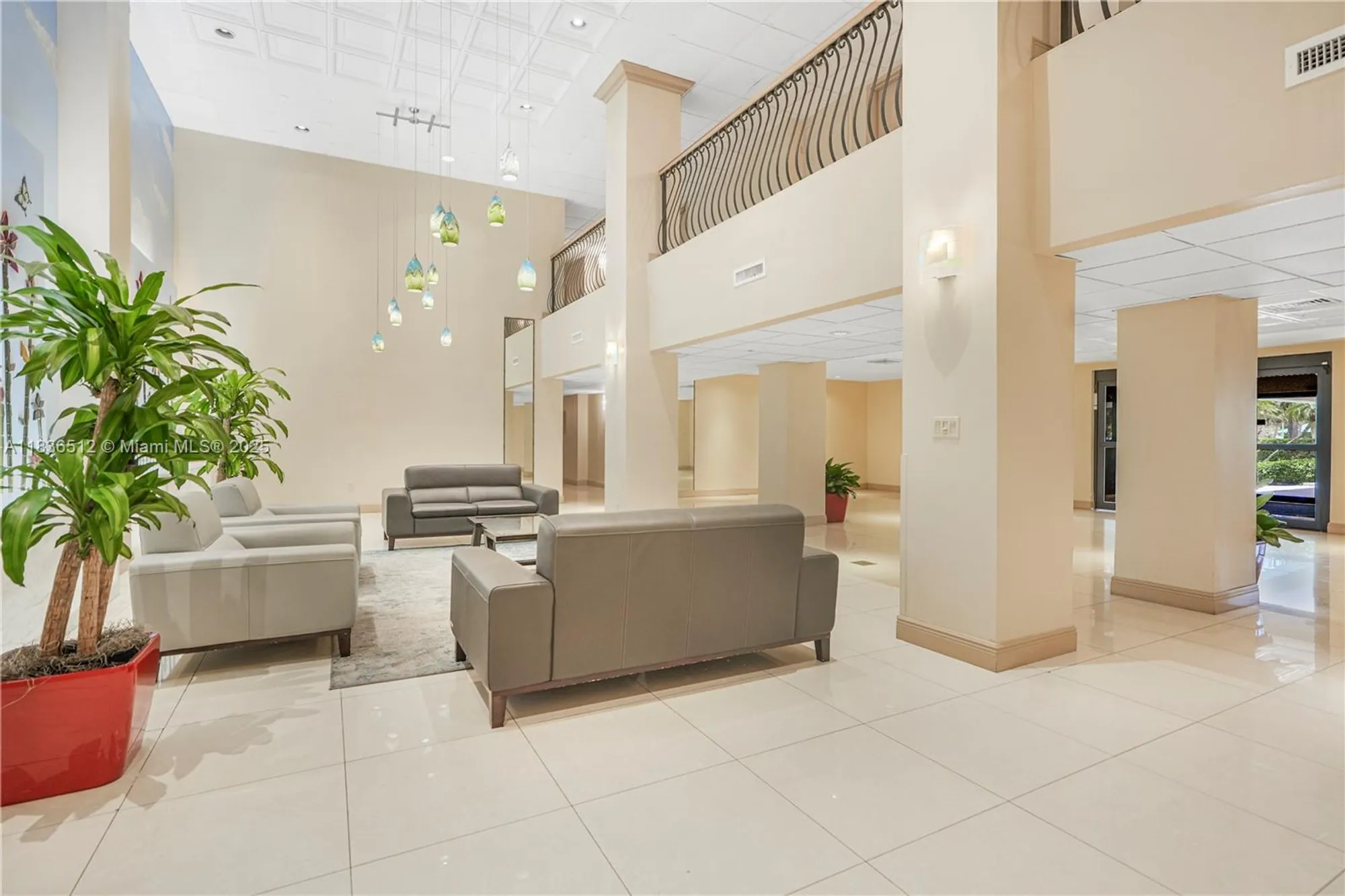 Property Slideshow image 25 of 44 | 1201 s ocean dr 410s, Hollywood, FL, 33019