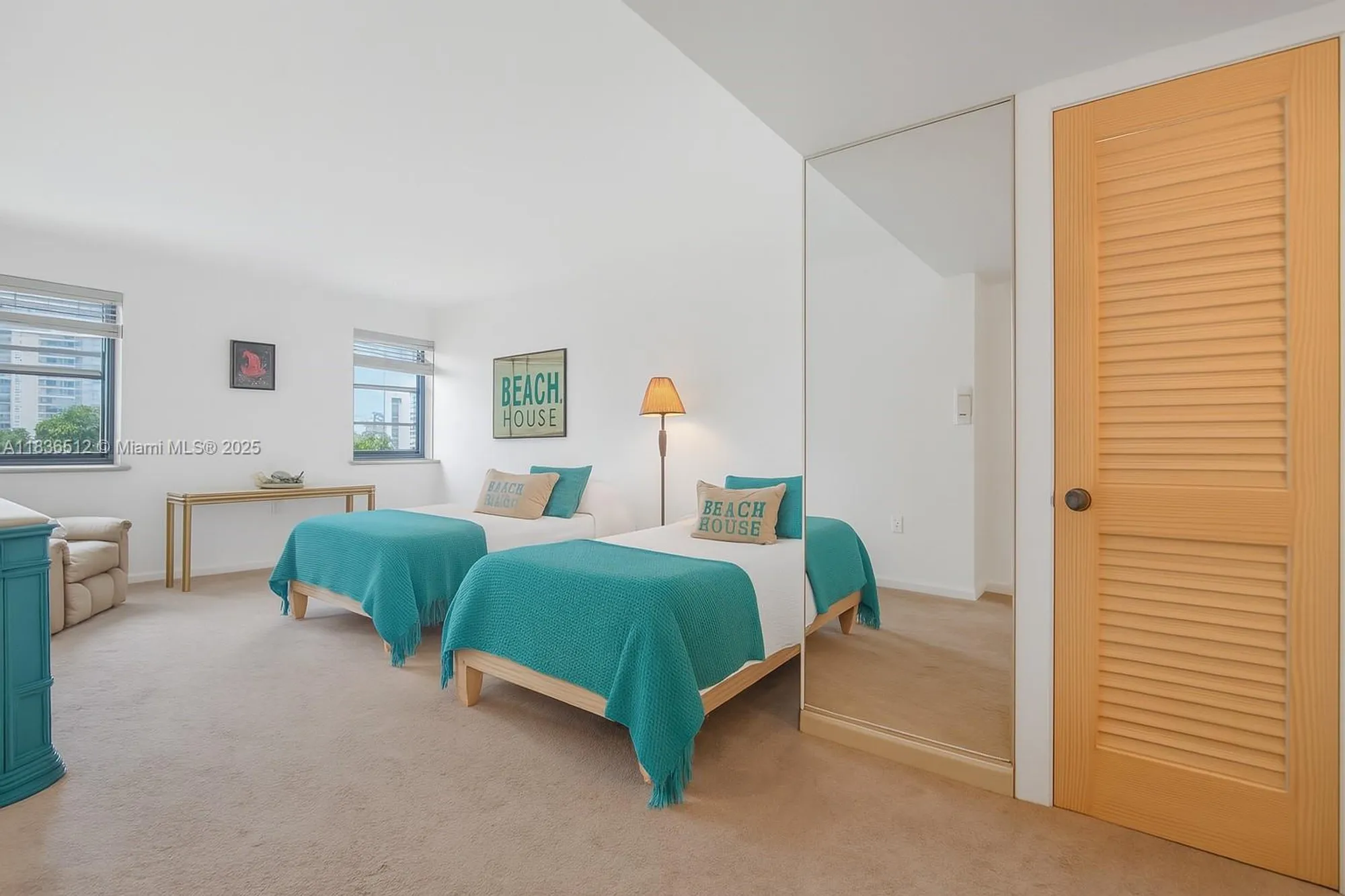 Property Slideshow image 6 of 44 | 1201 s ocean dr 410s, Hollywood, FL, 33019