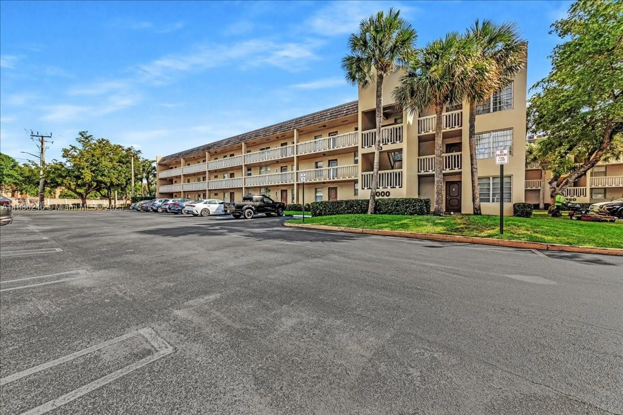 Property Slideshow image 32 of 32 | 6000 nw 64th ave 303, Tamarac, FL, 33319