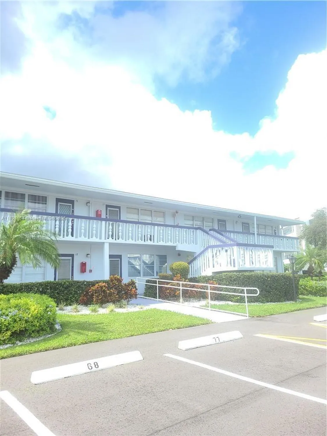 Property Slideshow image 1 of 10 | 82 oakridge g # 82, Deerfield Beach, FL, 33442