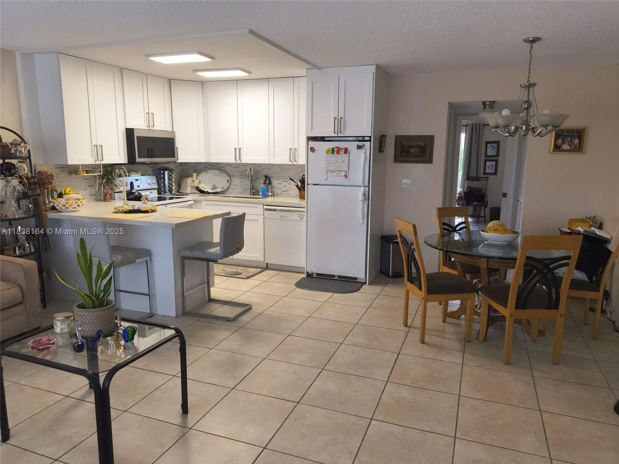 Property Slideshow image 7 of 10 | 82 oakridge g # 82, Deerfield Beach, FL, 33442