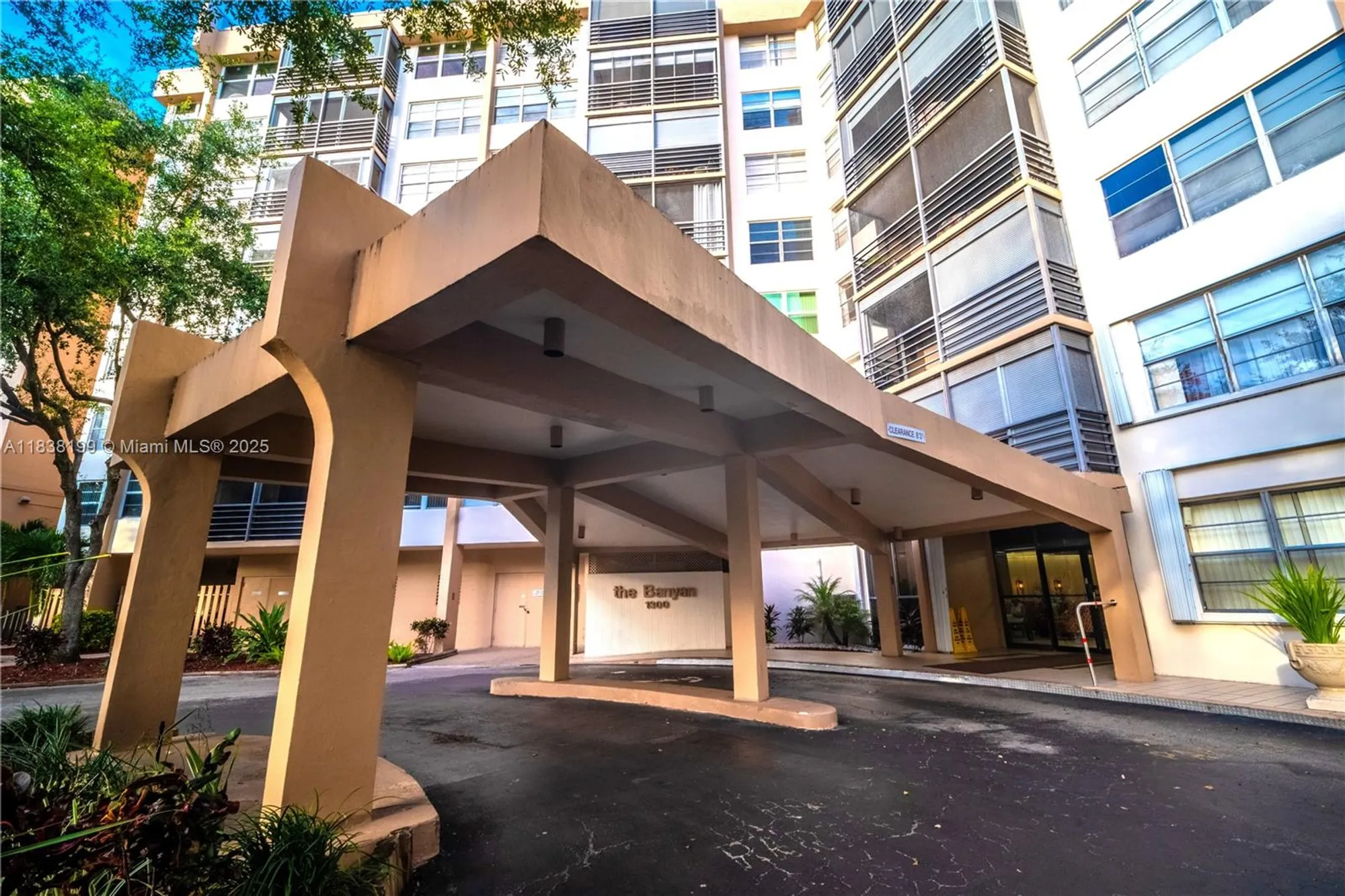 Property Slideshow image 1 of 31 | 1300 saint charles pl 613, Pembroke Pines, FL, 33026