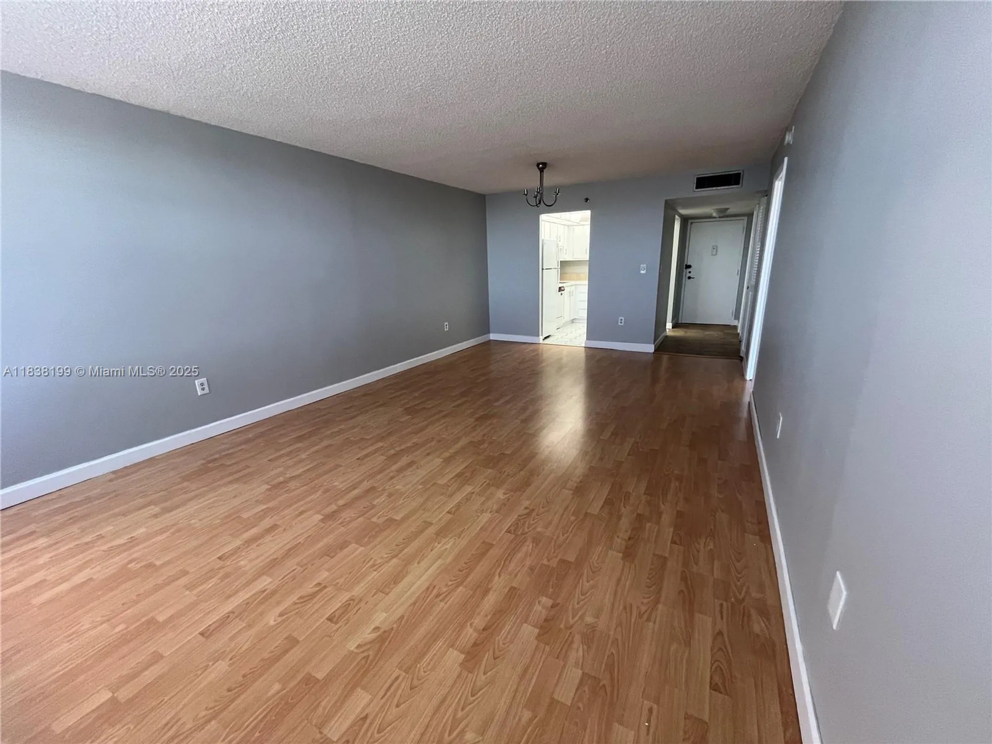 Property Slideshow image 13 of 31 | 1300 saint charles pl 613, Pembroke Pines, FL, 33026