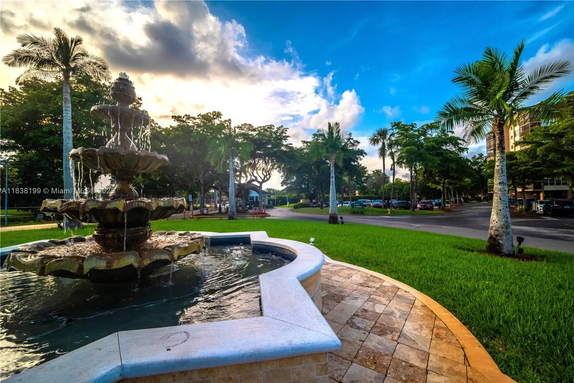 Property Slideshow image 27 of 31 | 1300 saint charles pl 613, Pembroke Pines, FL, 33026