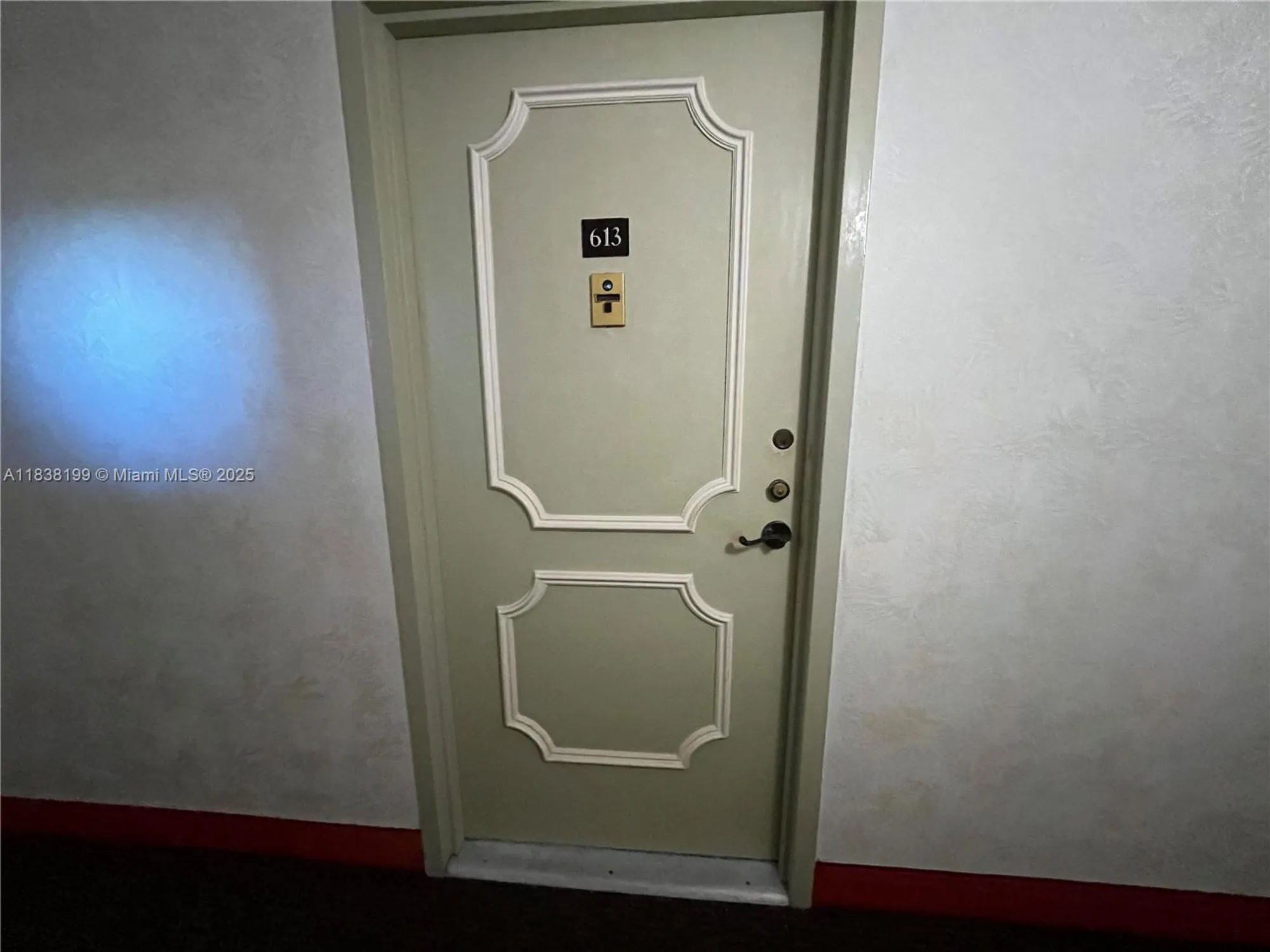 Property Slideshow image 2 of 31 | 1300 saint charles pl 613, Pembroke Pines, FL, 33026