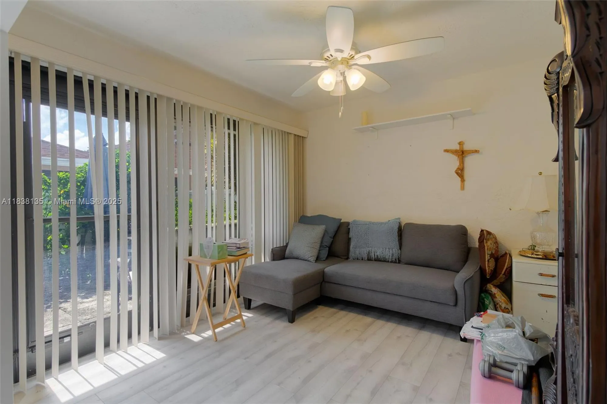 Property Slideshow image 12 of 24 | 8318 springtree rd, Boca Raton, FL, 33496