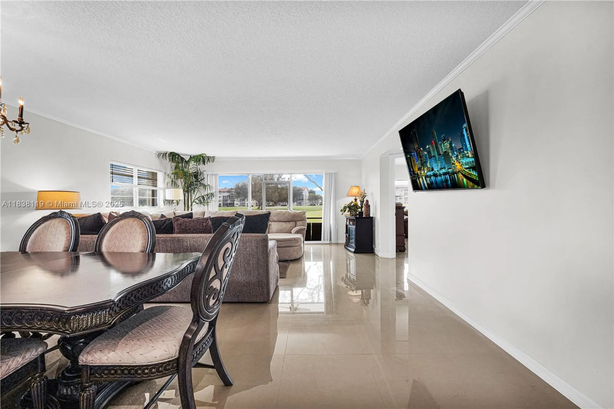 Property Slideshow image 14 of 60 | 12650 sw 6th st 101k, Pembroke Pines, FL, 33027