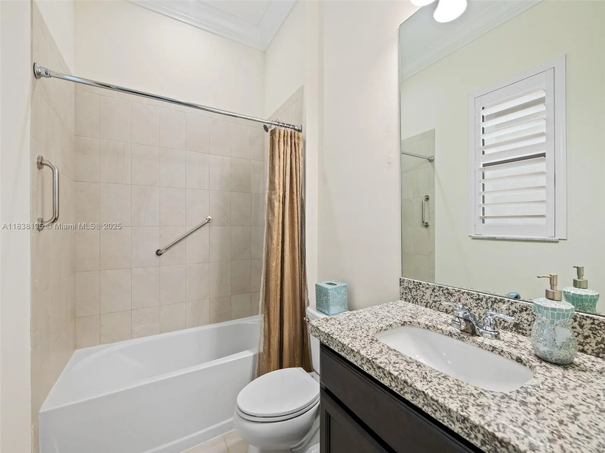 Property Slideshow image 18 of 51 | 9549 kalmar cir, Parkland, FL, 33076