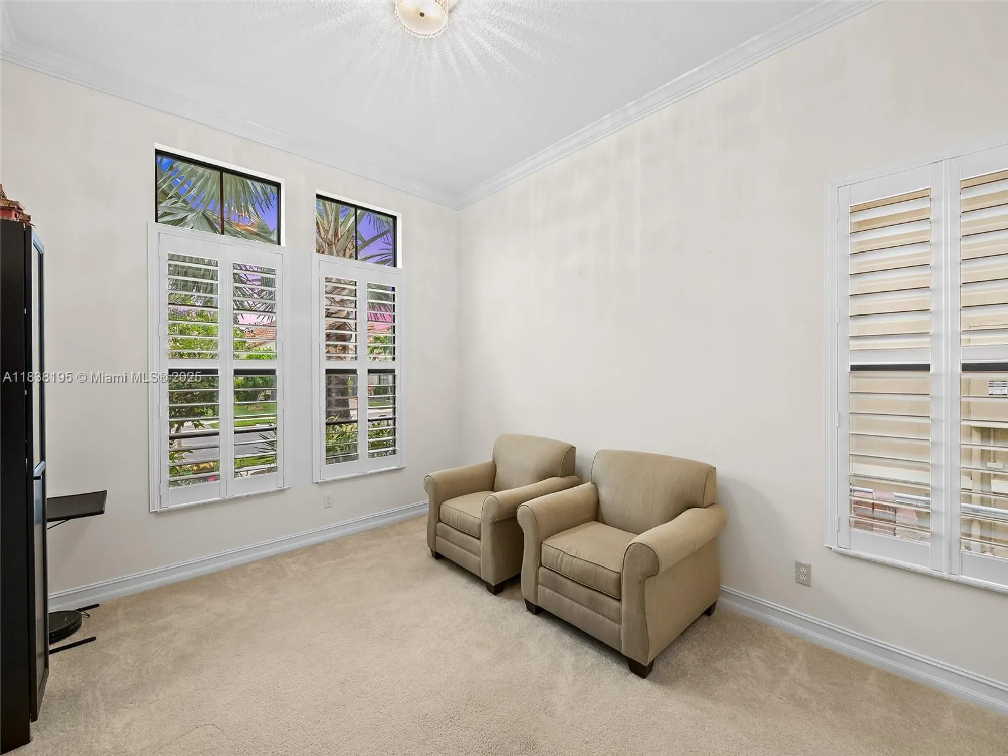 Property Slideshow image 19 of 51 | 9549 kalmar cir, Parkland, FL, 33076