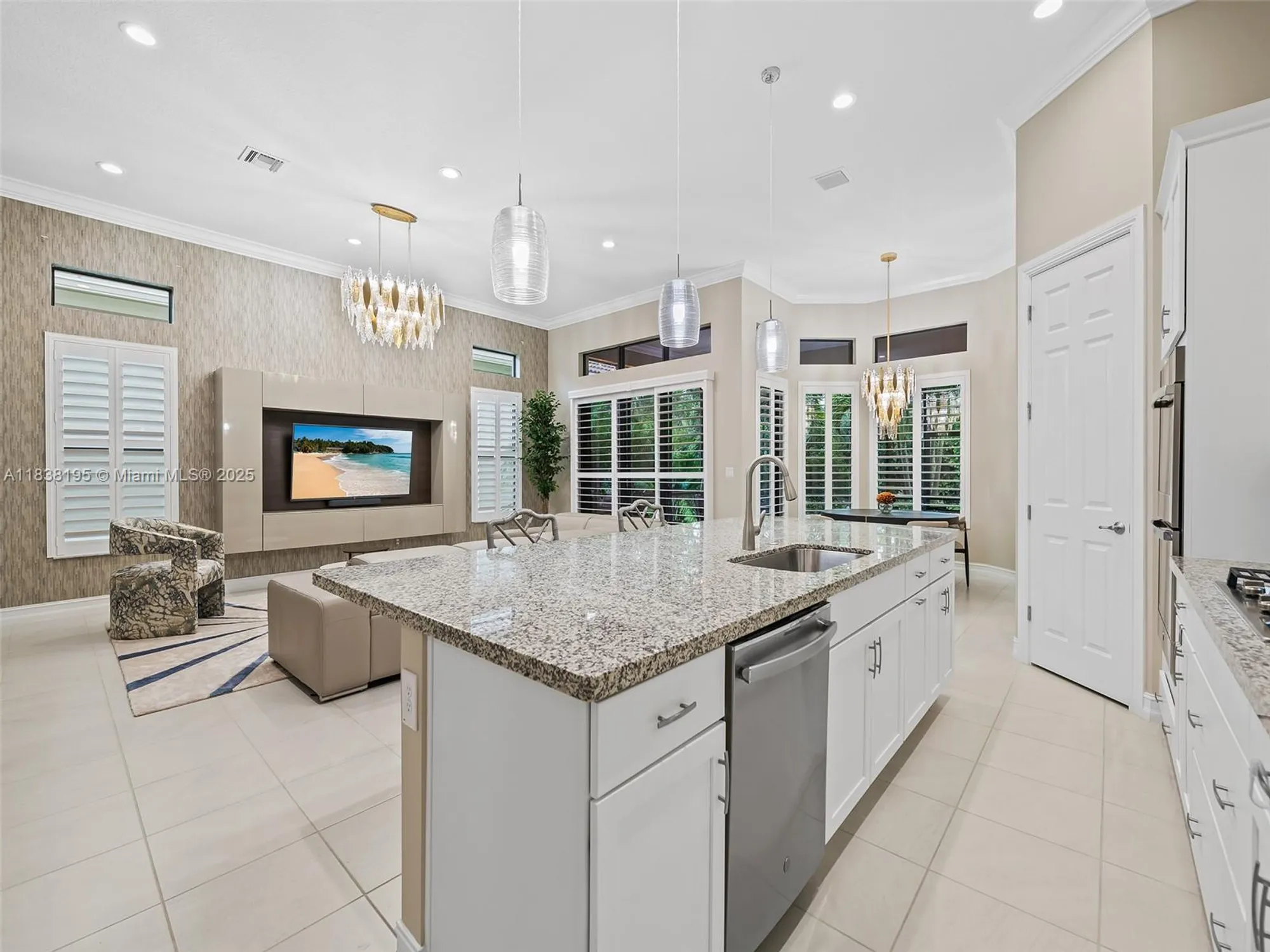 Property Slideshow image 11 of 51 | 9549 kalmar cir, Parkland, FL, 33076