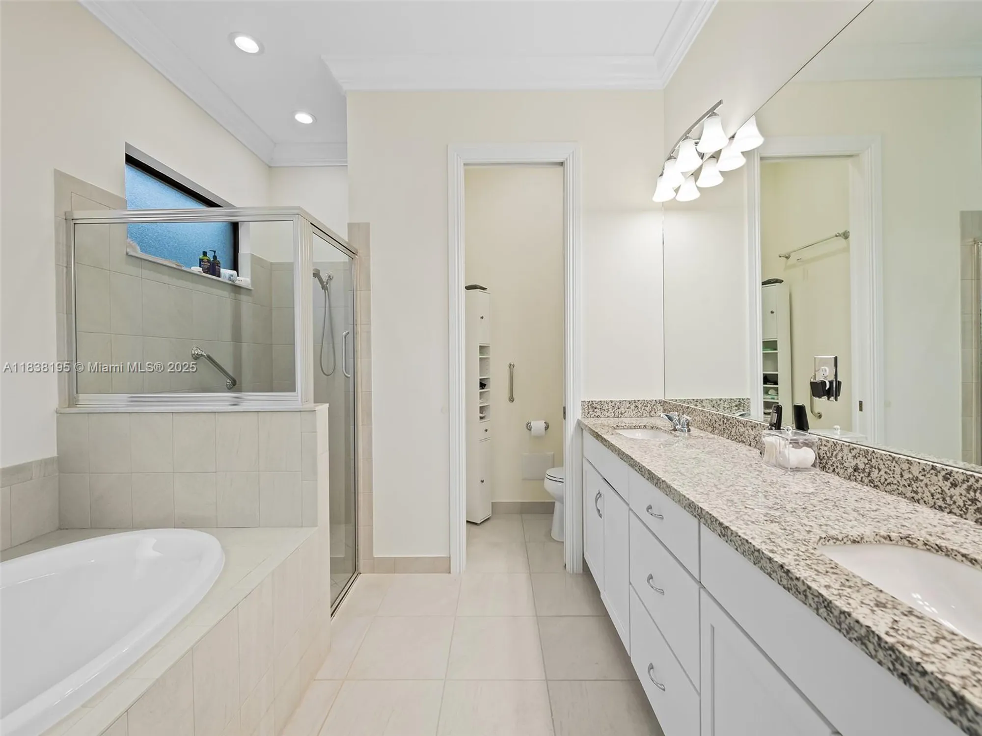 Property Slideshow image 26 of 51 | 9549 kalmar cir, Parkland, FL, 33076