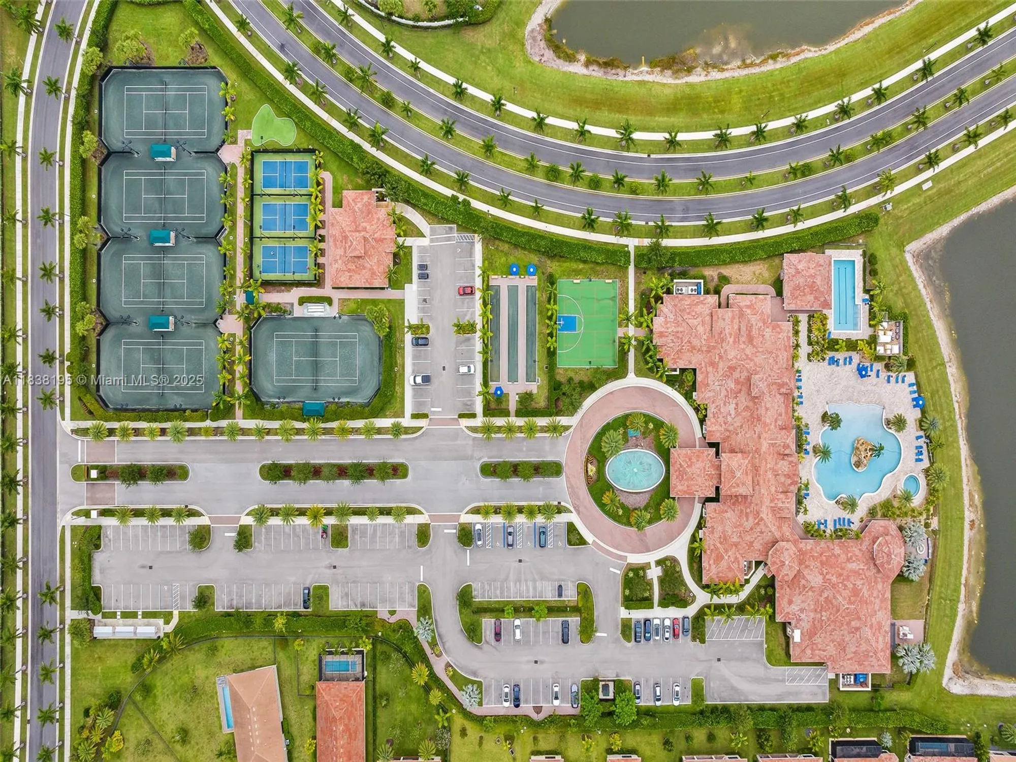 Property Slideshow image 35 of 51 | 9549 kalmar cir, Parkland, FL, 33076