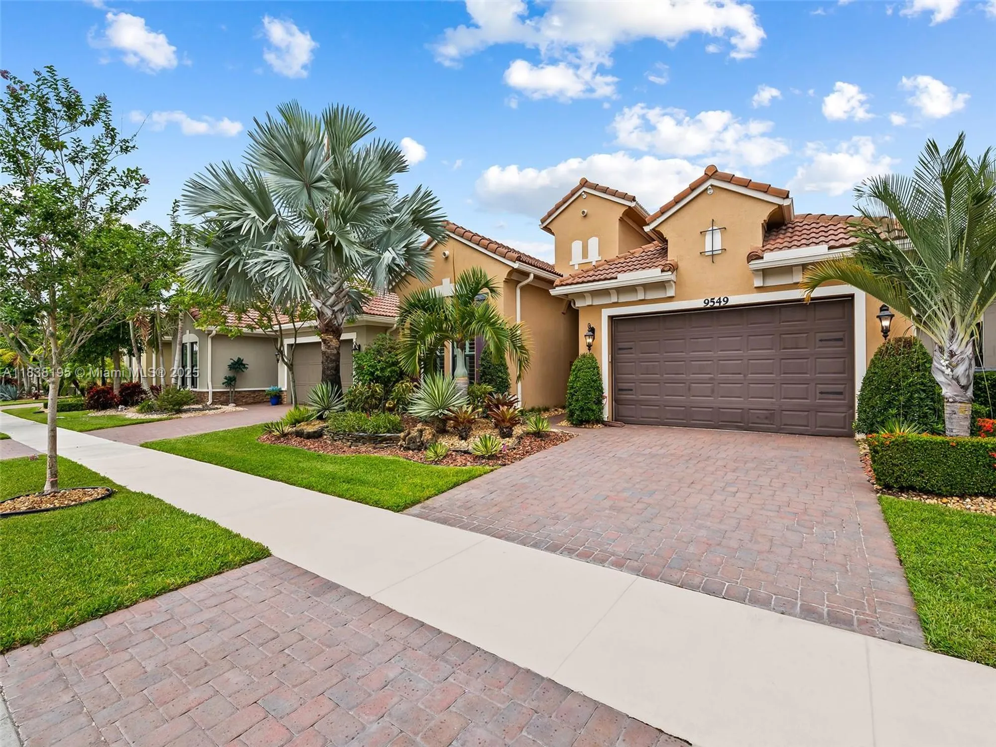 Property Slideshow image 49 of 51 | 9549 kalmar cir, Parkland, FL, 33076