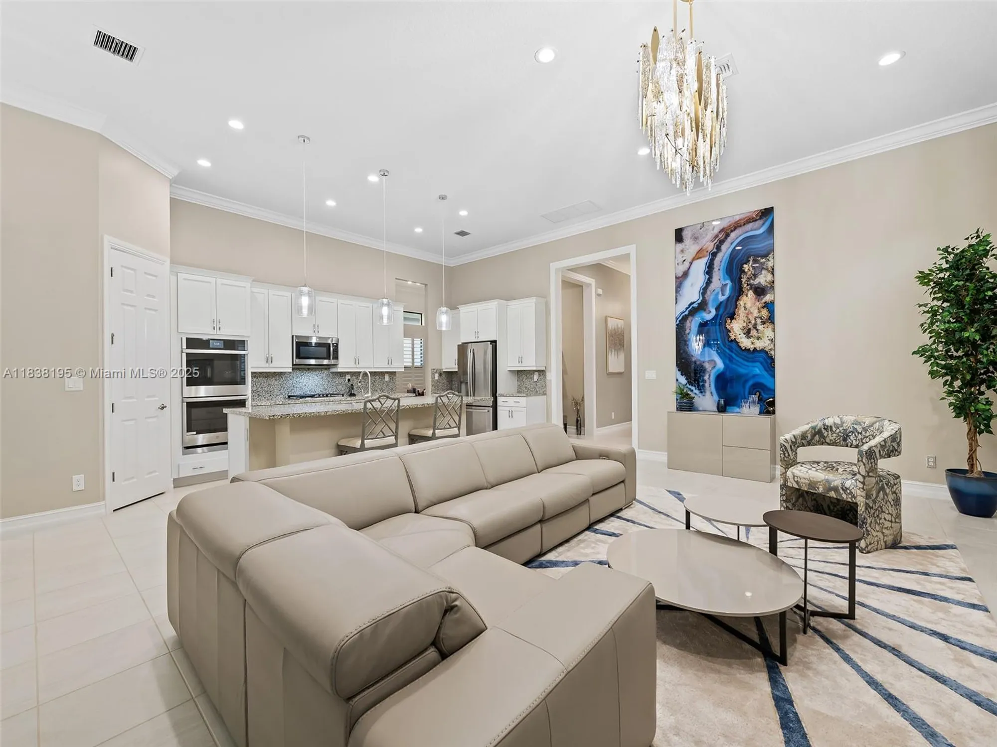 Property Slideshow image 8 of 51 | 9549 kalmar cir, Parkland, FL, 33076