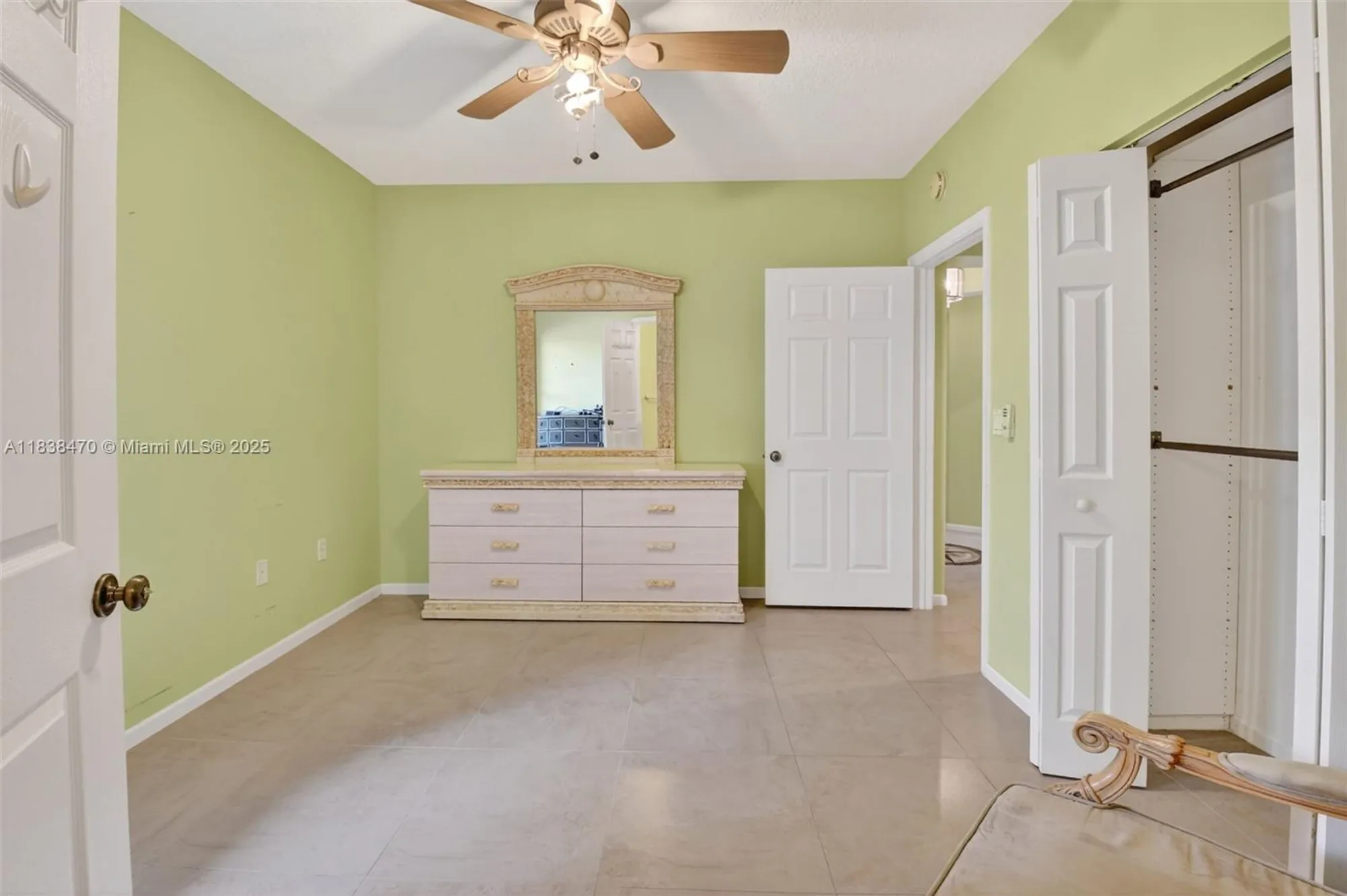 Property Slideshow image 16 of 61 | 5938 crystal shores dr 103, Boynton Beach, FL, 33437