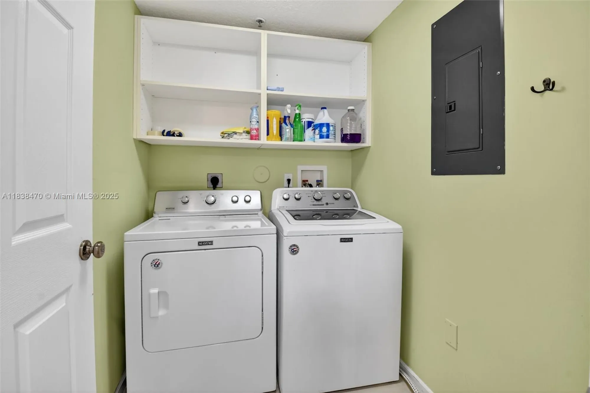 Property Slideshow image 31 of 61 | 5938 crystal shores dr 103, Boynton Beach, FL, 33437