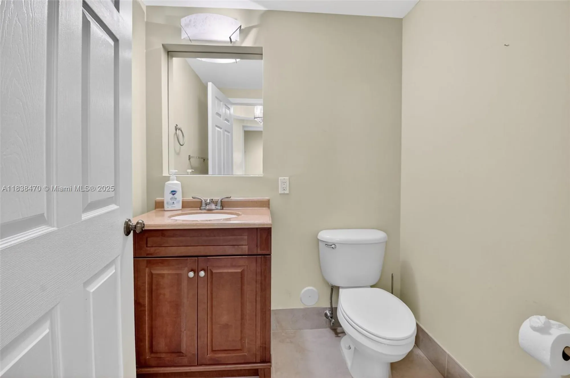 Property Slideshow image 9 of 61 | 5938 crystal shores dr 103, Boynton Beach, FL, 33437