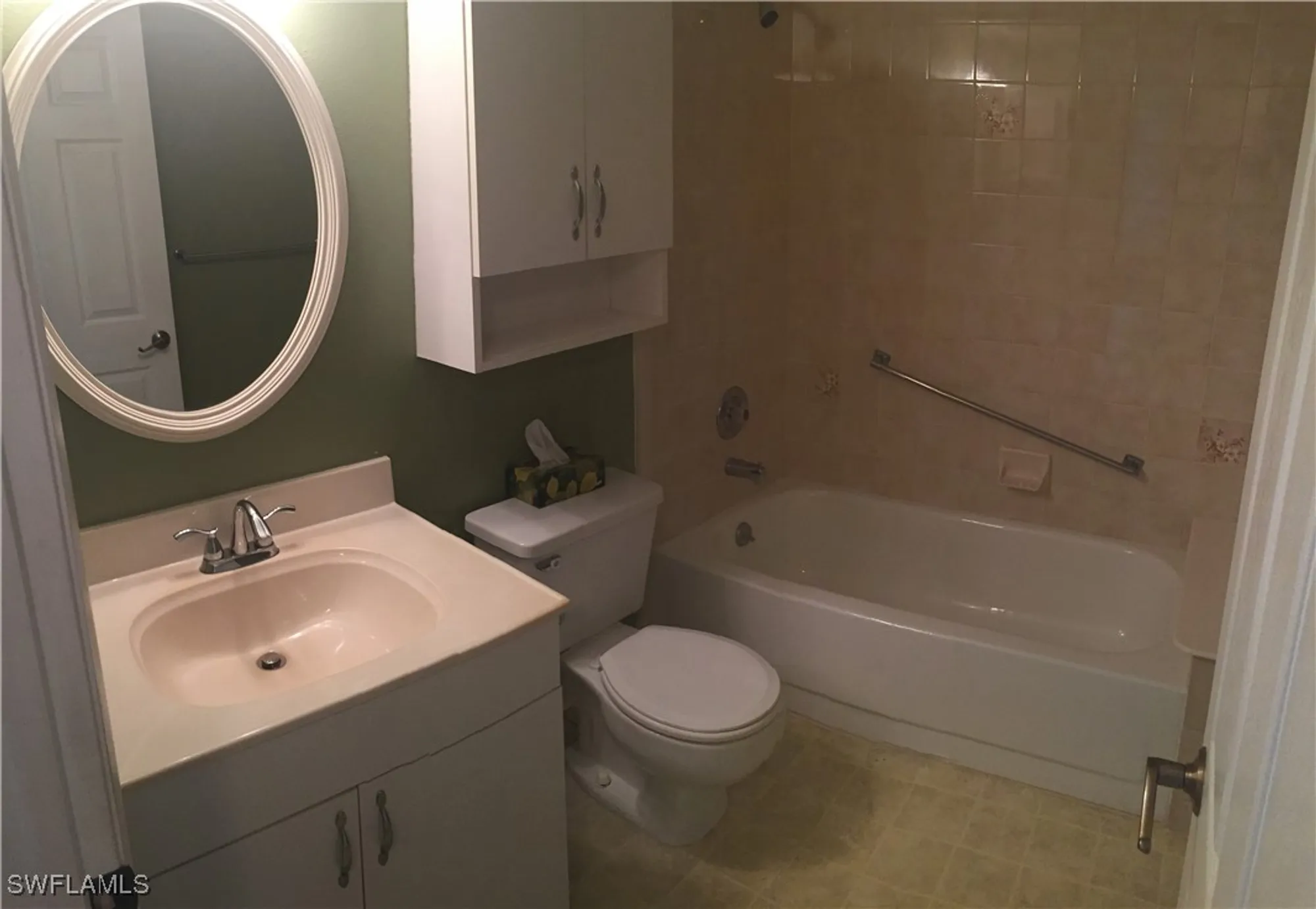 Property Slideshow image 7 of 8 | 9970 sailview ct 11, Fort Myers, FL, 33905