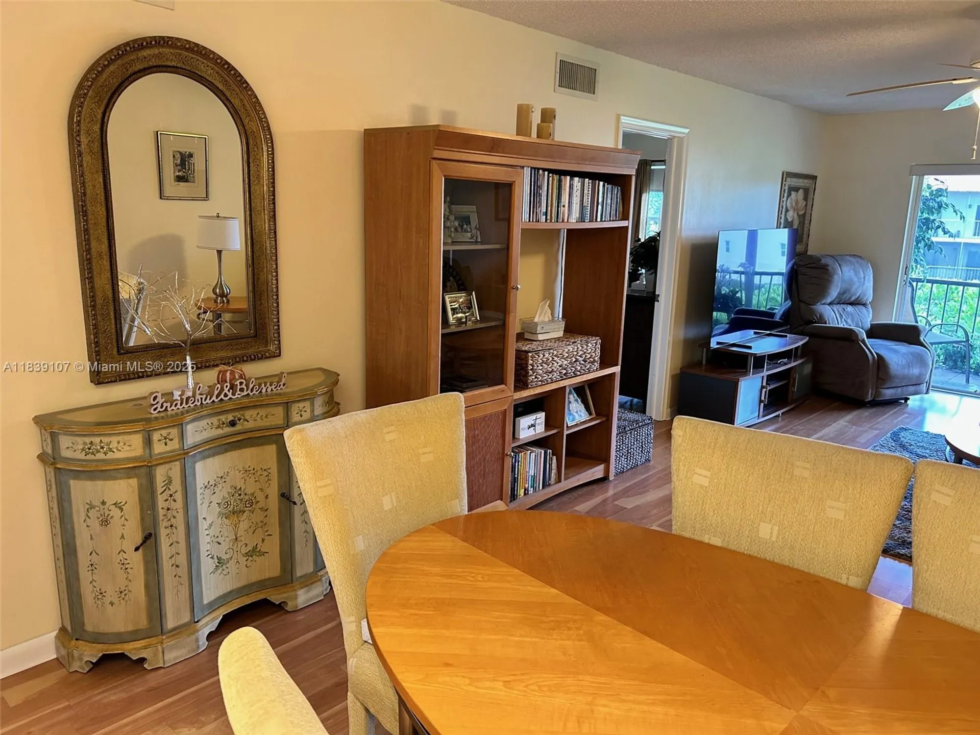 Property Slideshow image 13 of 67 | 371 s hollybrook dr 308, Pembroke Pines, FL, 33025